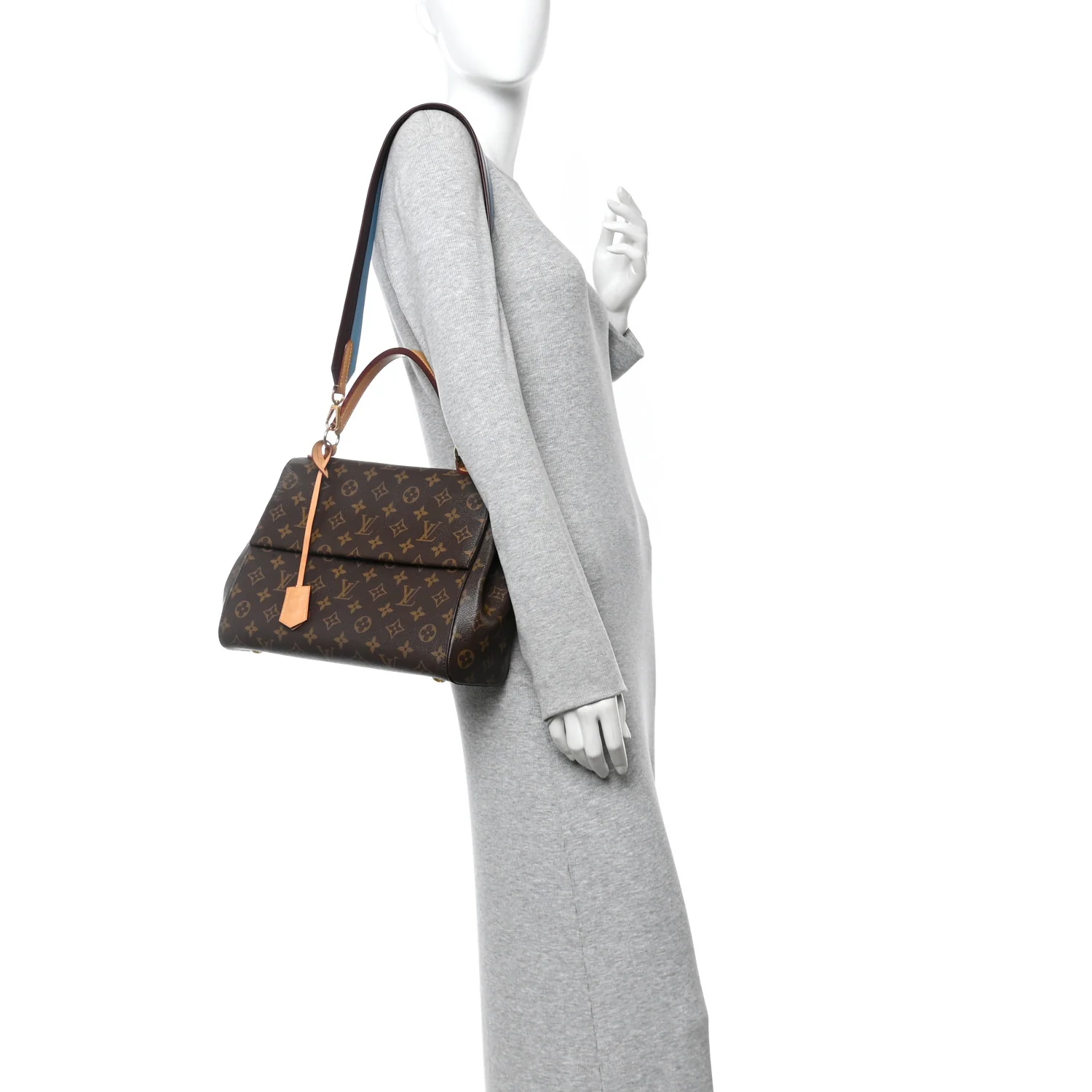 Monogram Cluny MM Blue Glacial - Image 2