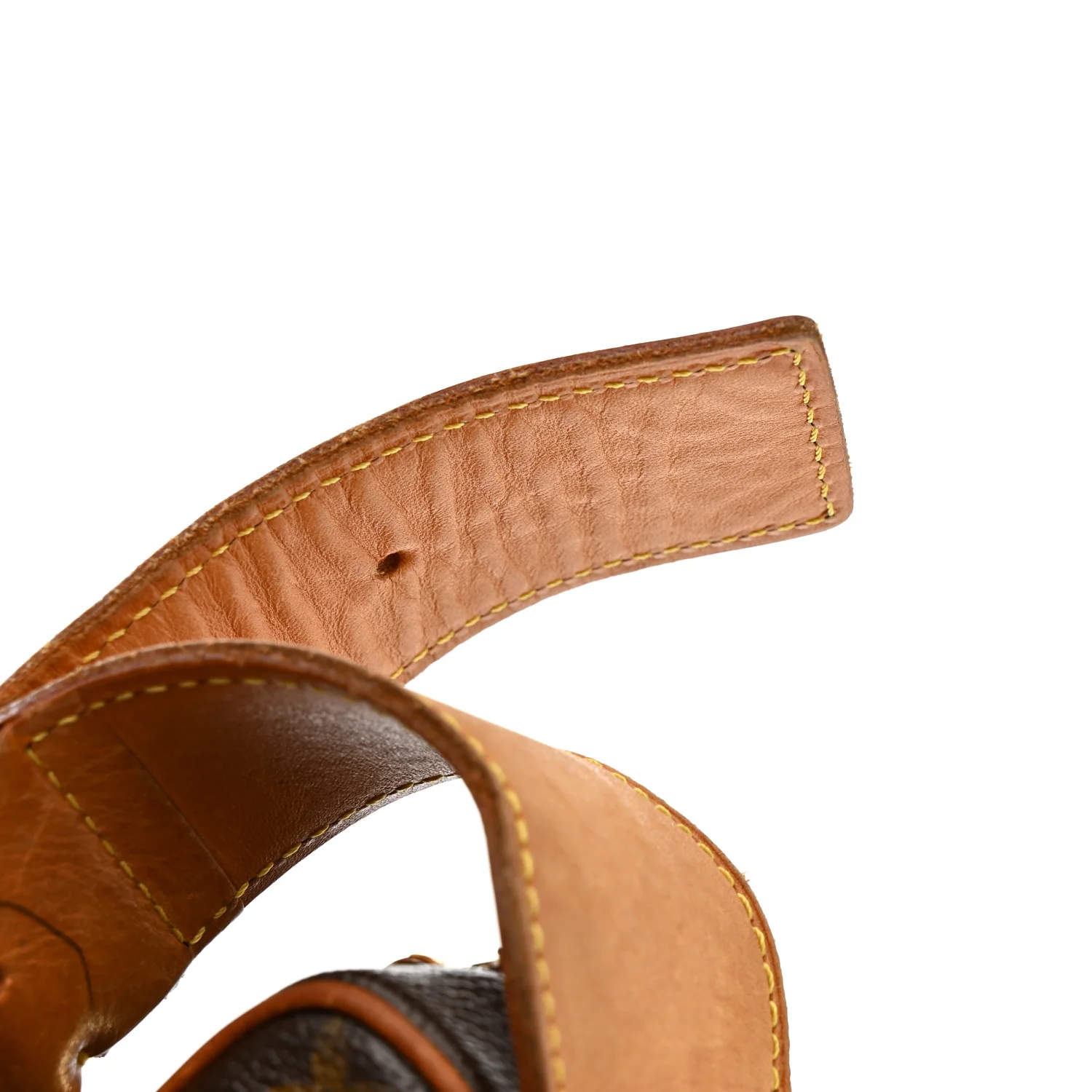 Monogram Croissant GM - Image 13