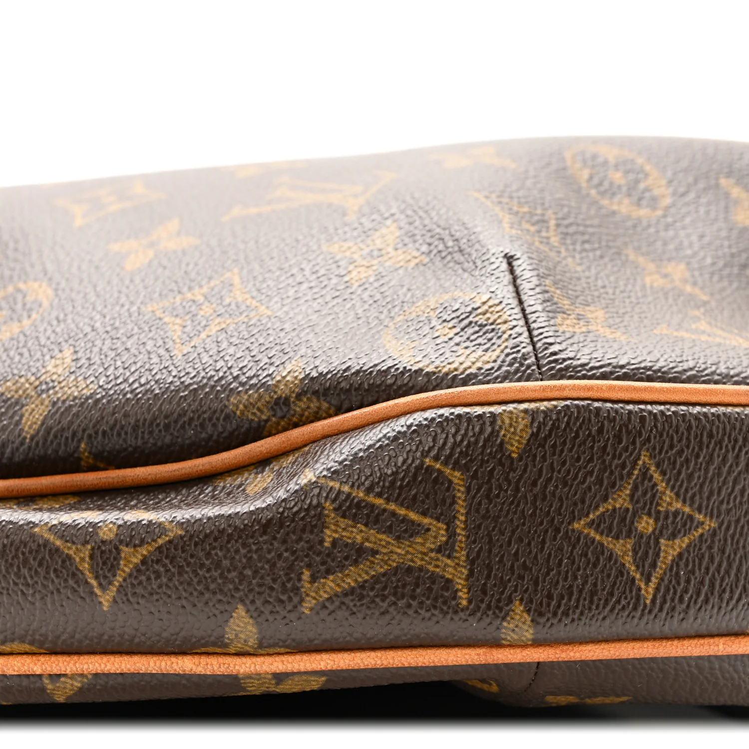Monogram Croissant GM - Image 8