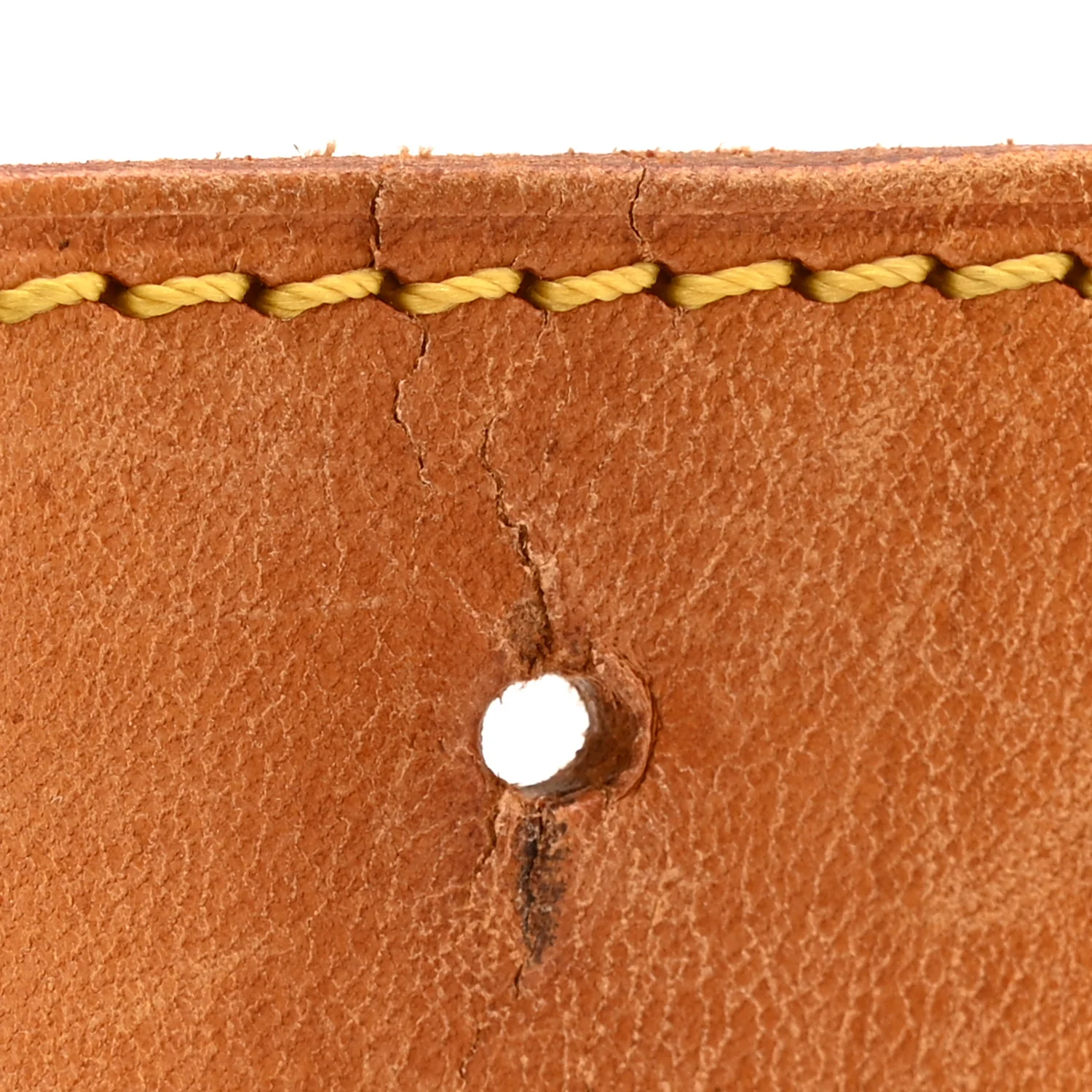 Monogram Croissant MM - Image 12
