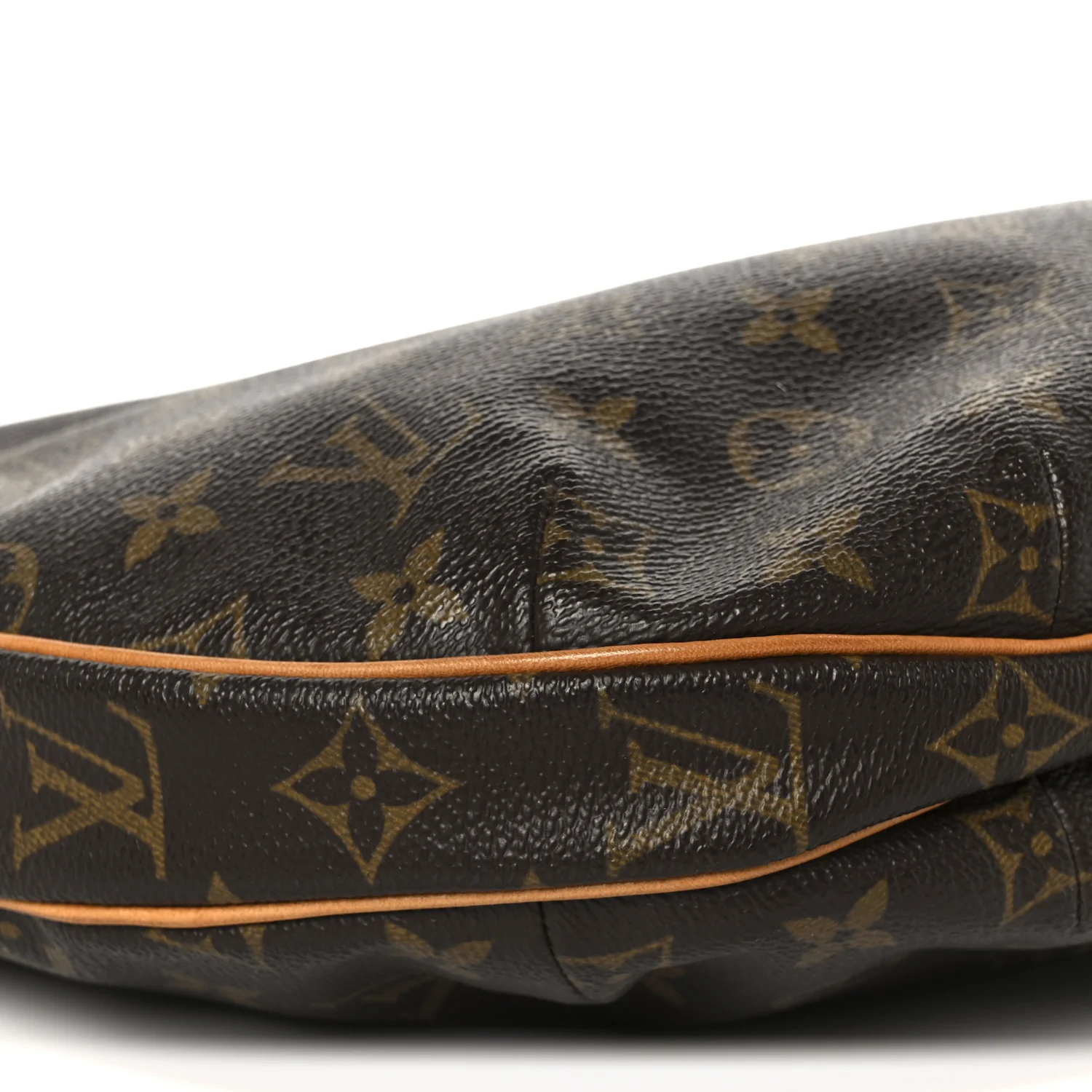 Monogram Croissant MM - Image 8