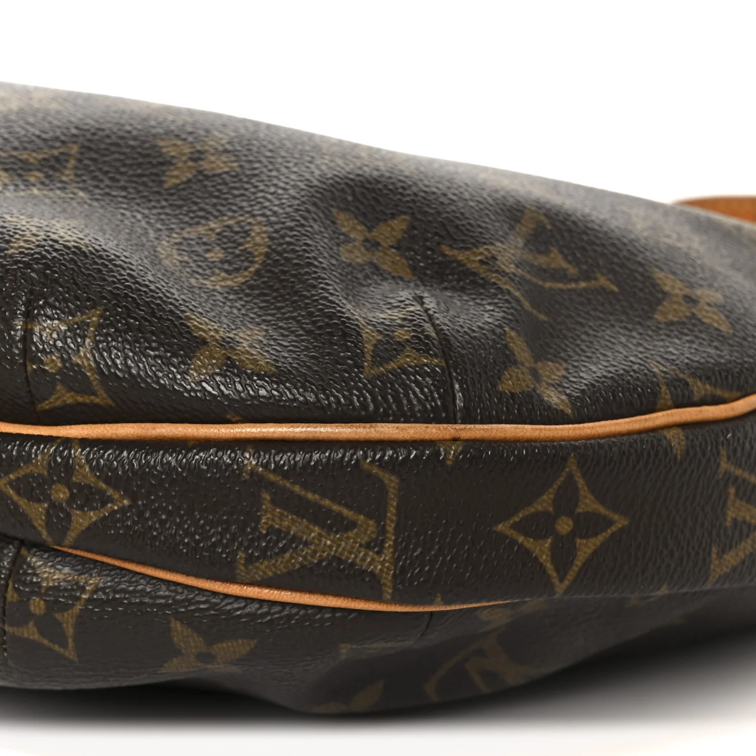Monogram Croissant MM - Image 9
