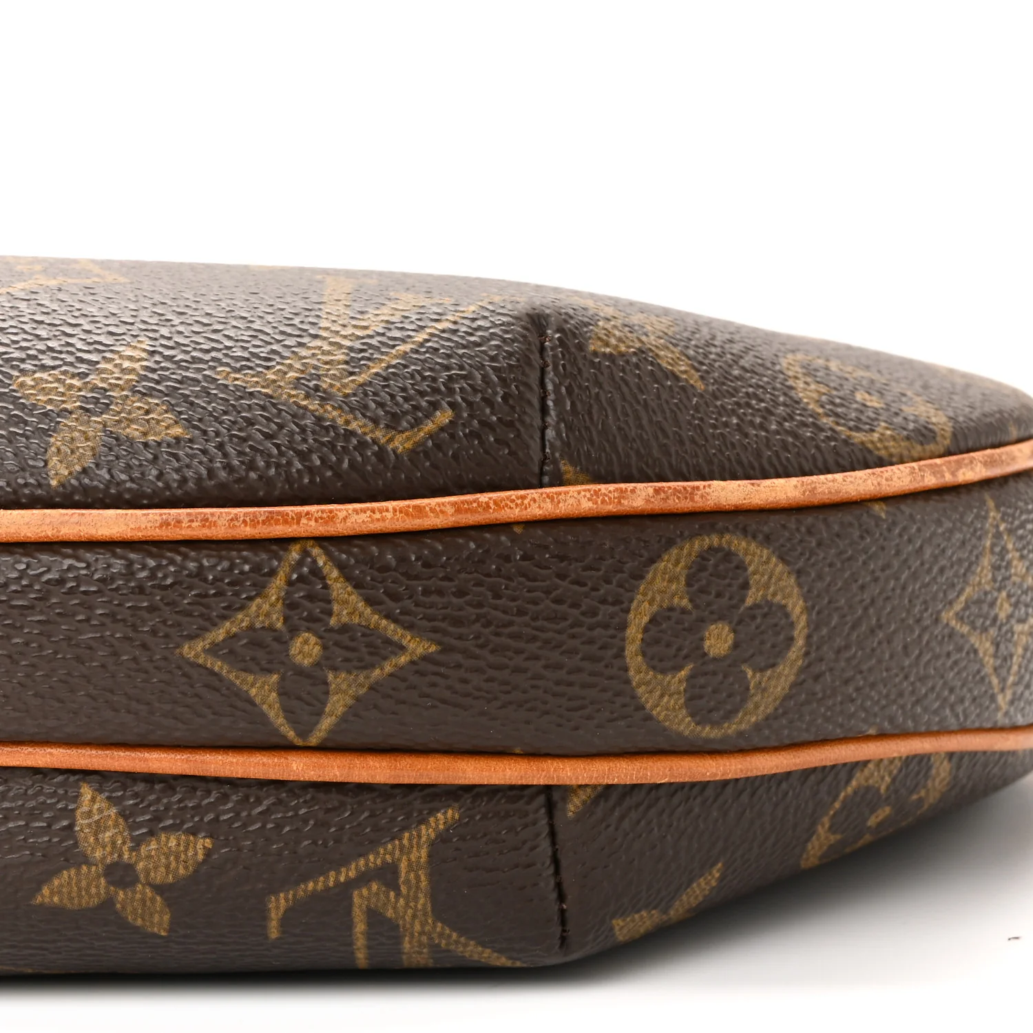 Monogram Croissant PM - Image 9
