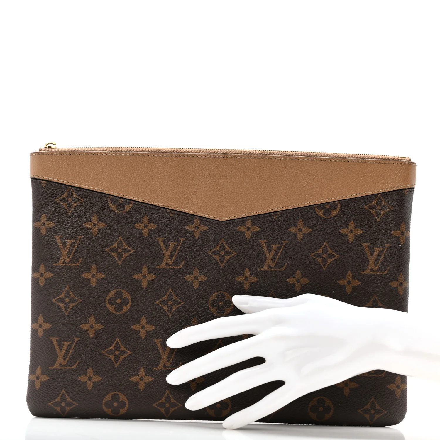 Monogram Daily Pouch Sesame - Image 2