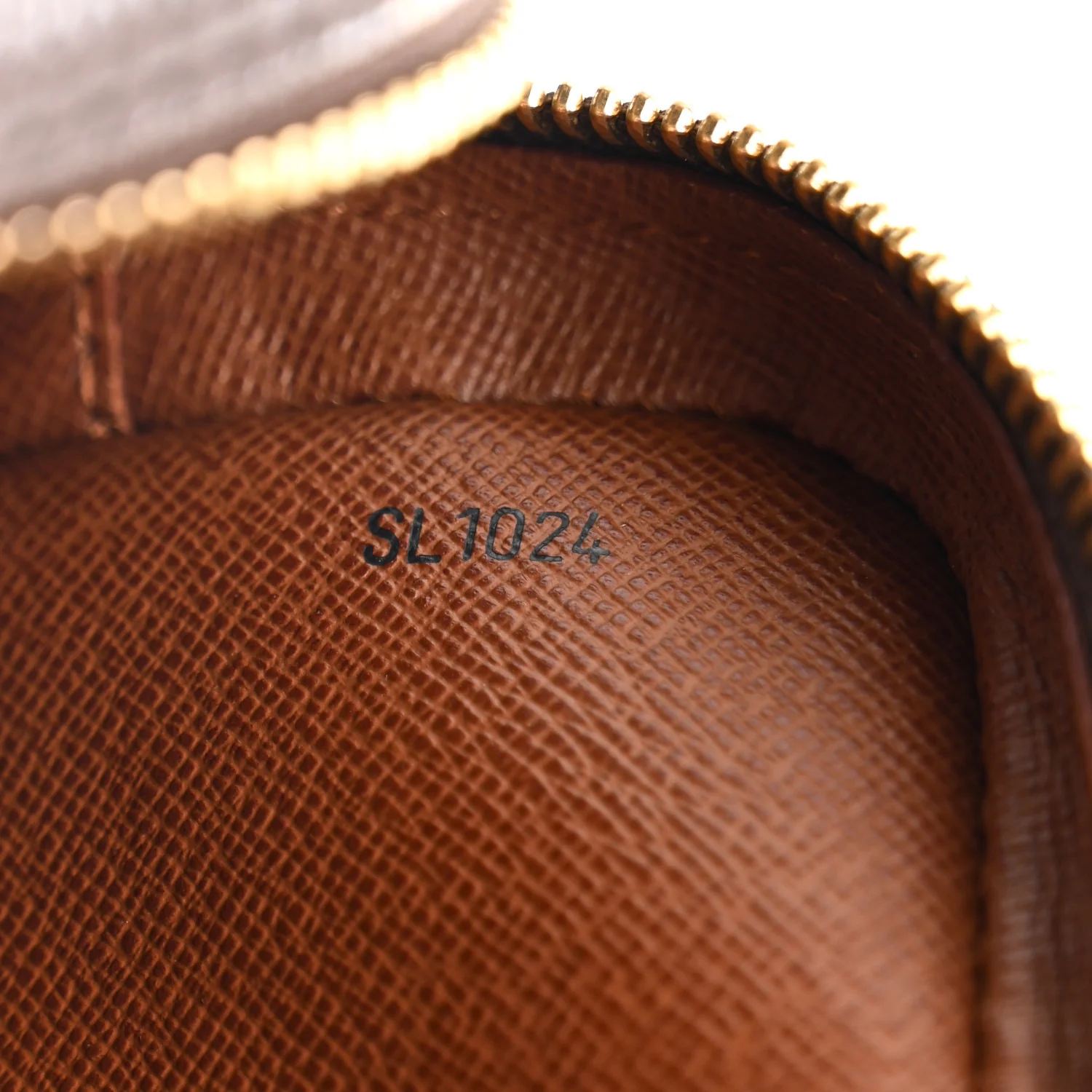Monogram Danube 21 - Image 7