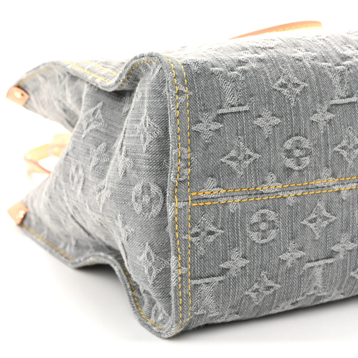 Monogram Denim Onthego MM Washed Grey - Image 8