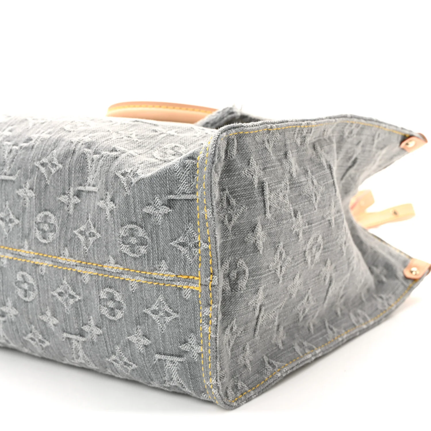 Monogram Denim Onthego MM Washed Grey - Image 9