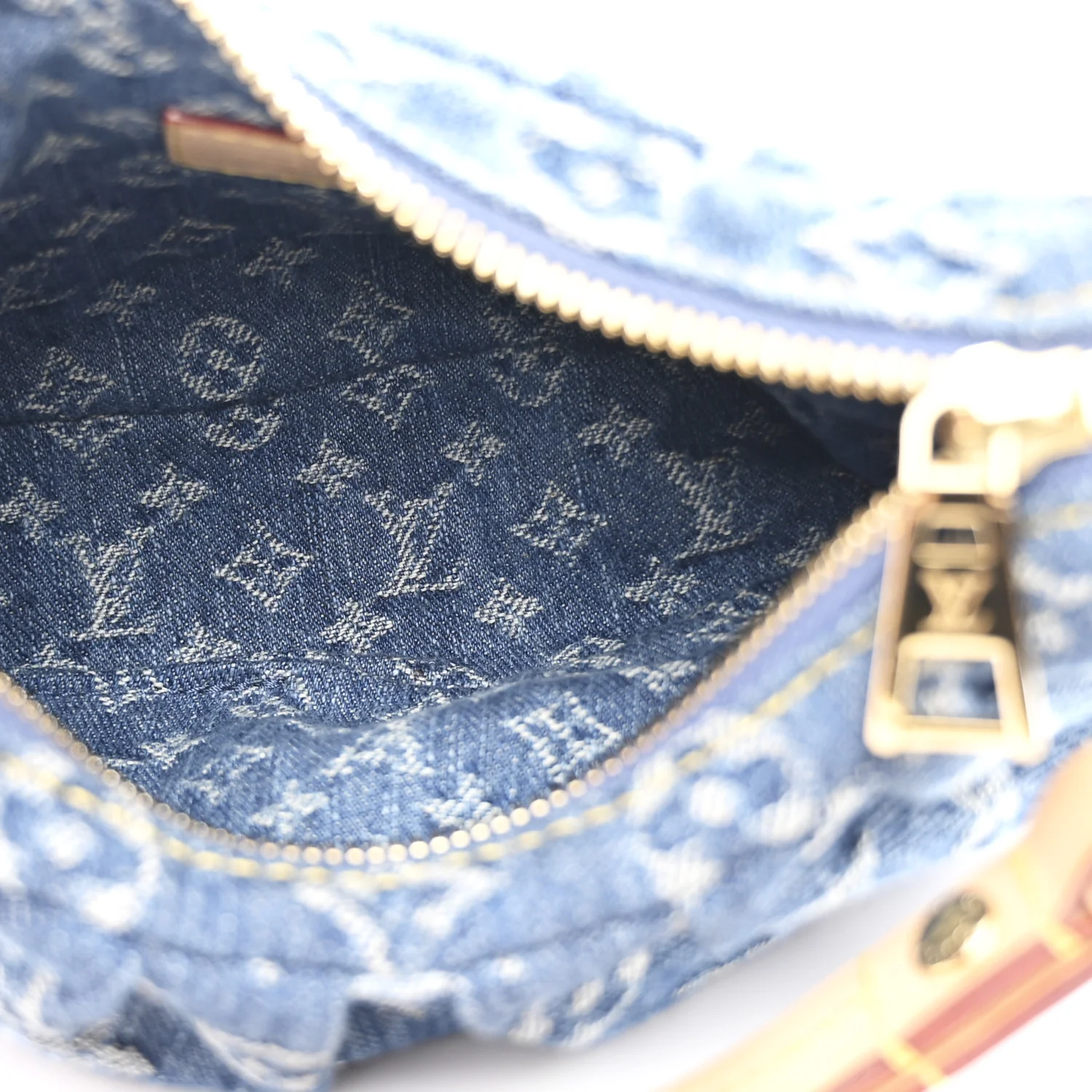 Monogram Denim Pochette Valley Blue - Image 5