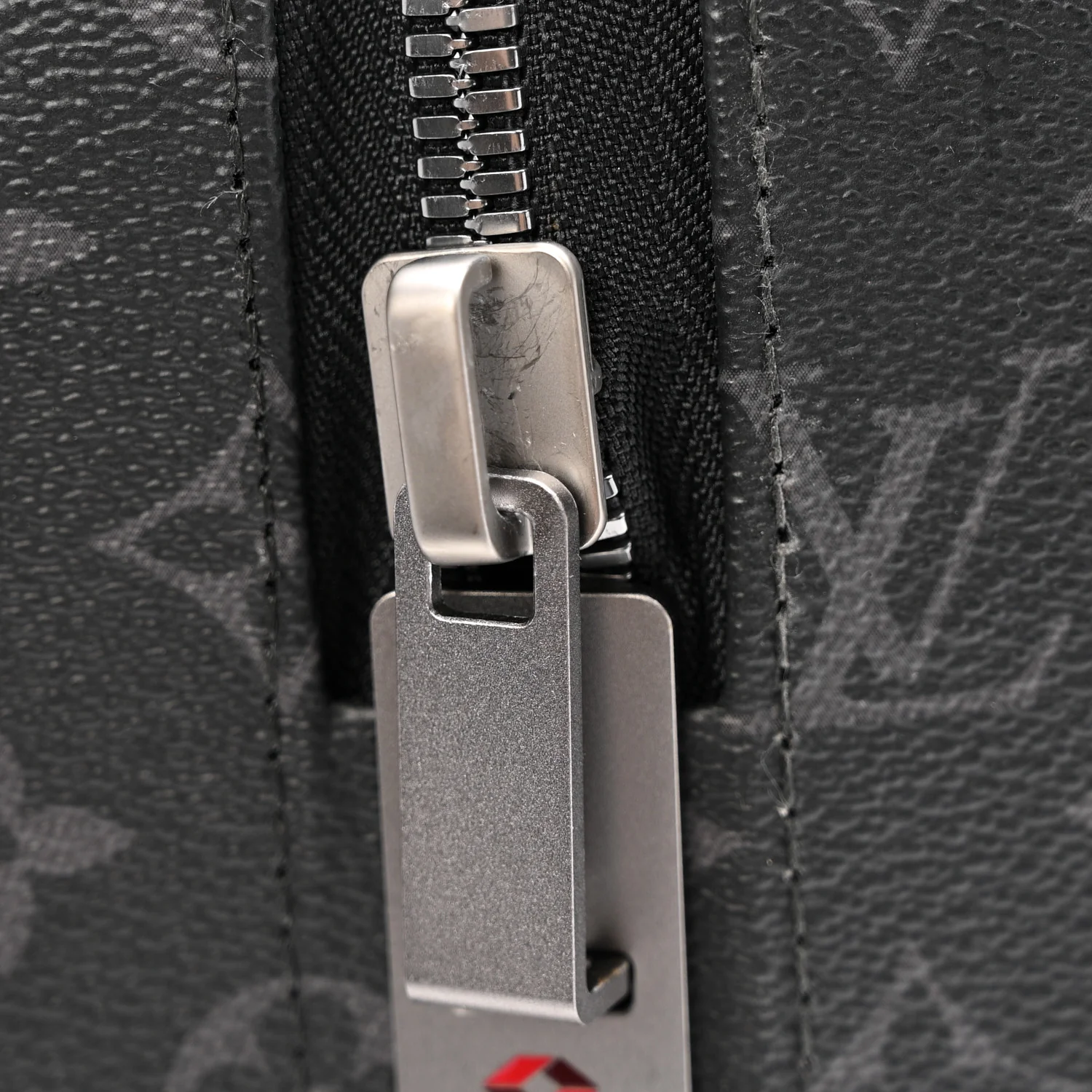 Monogram Eclipse Horizon 50 - Image 10