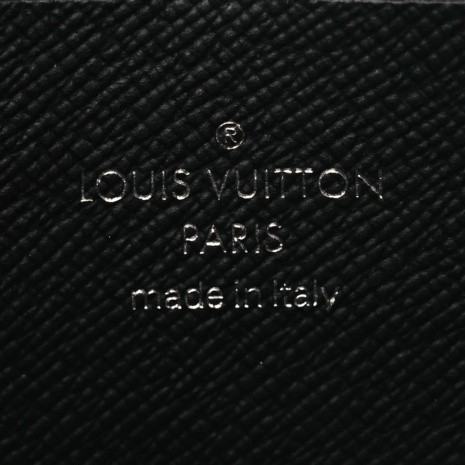 Monogram Eclipse Reverse Pochette Voyage MM - Image 6