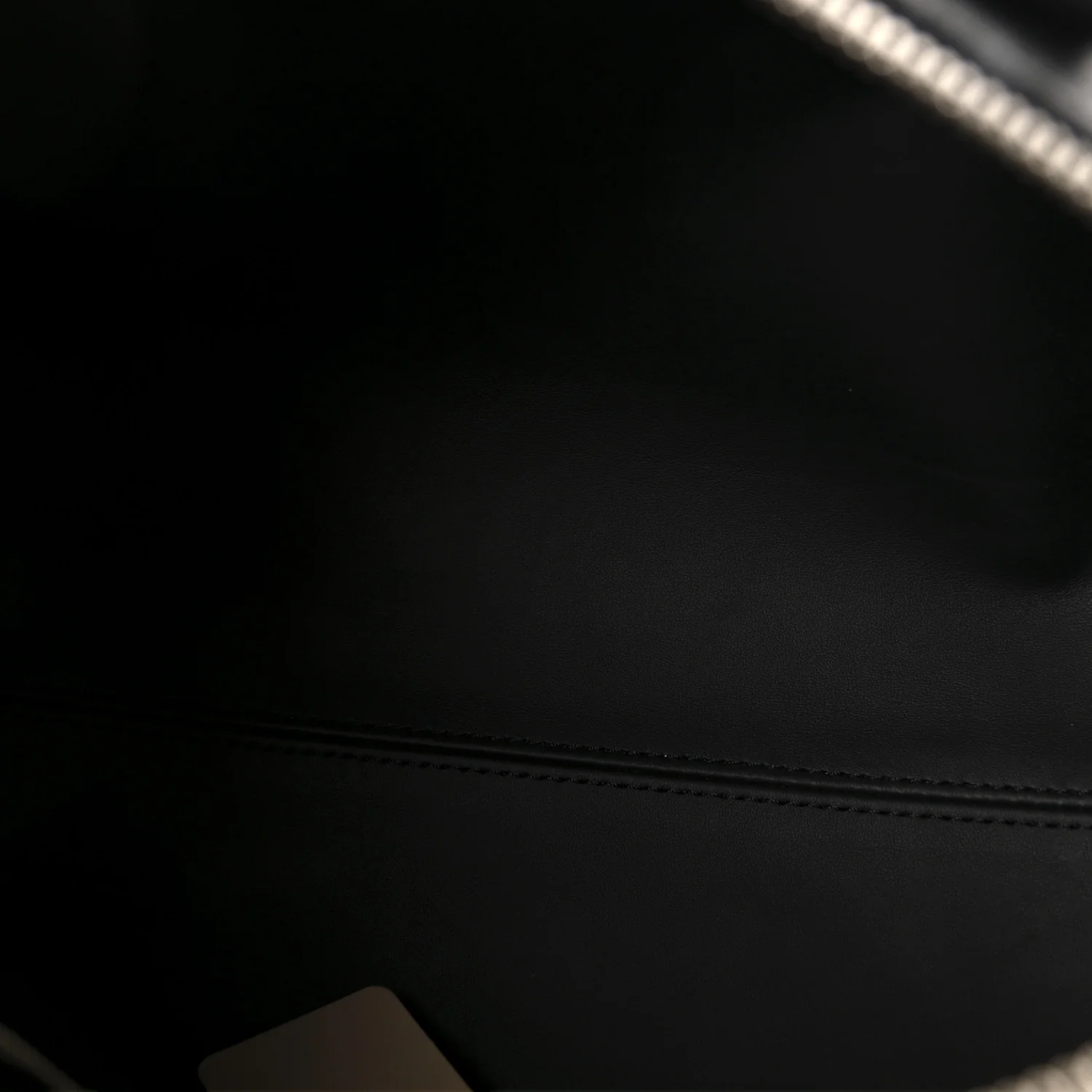 Monogram Eclipse Speedy Soft 30 - Image 5