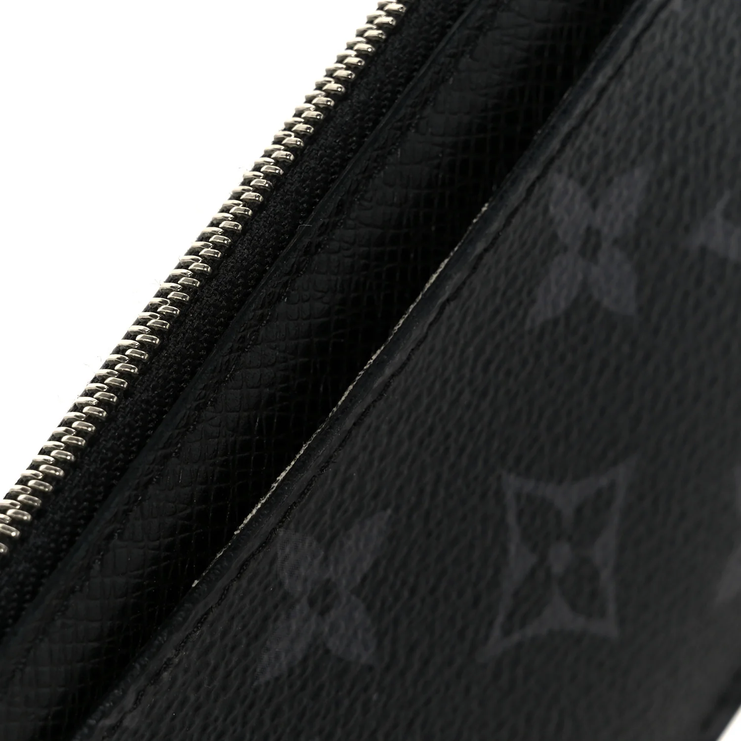 Monogram Eclipse Taiga Coin Card Holder - Image 8