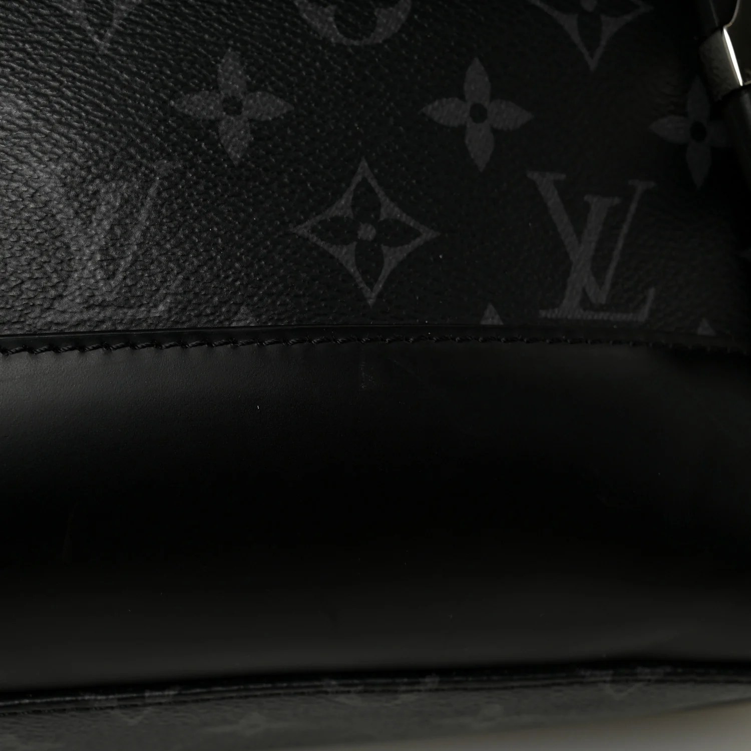 Monogram Eclipse Voyager PM Messenger - Image 10