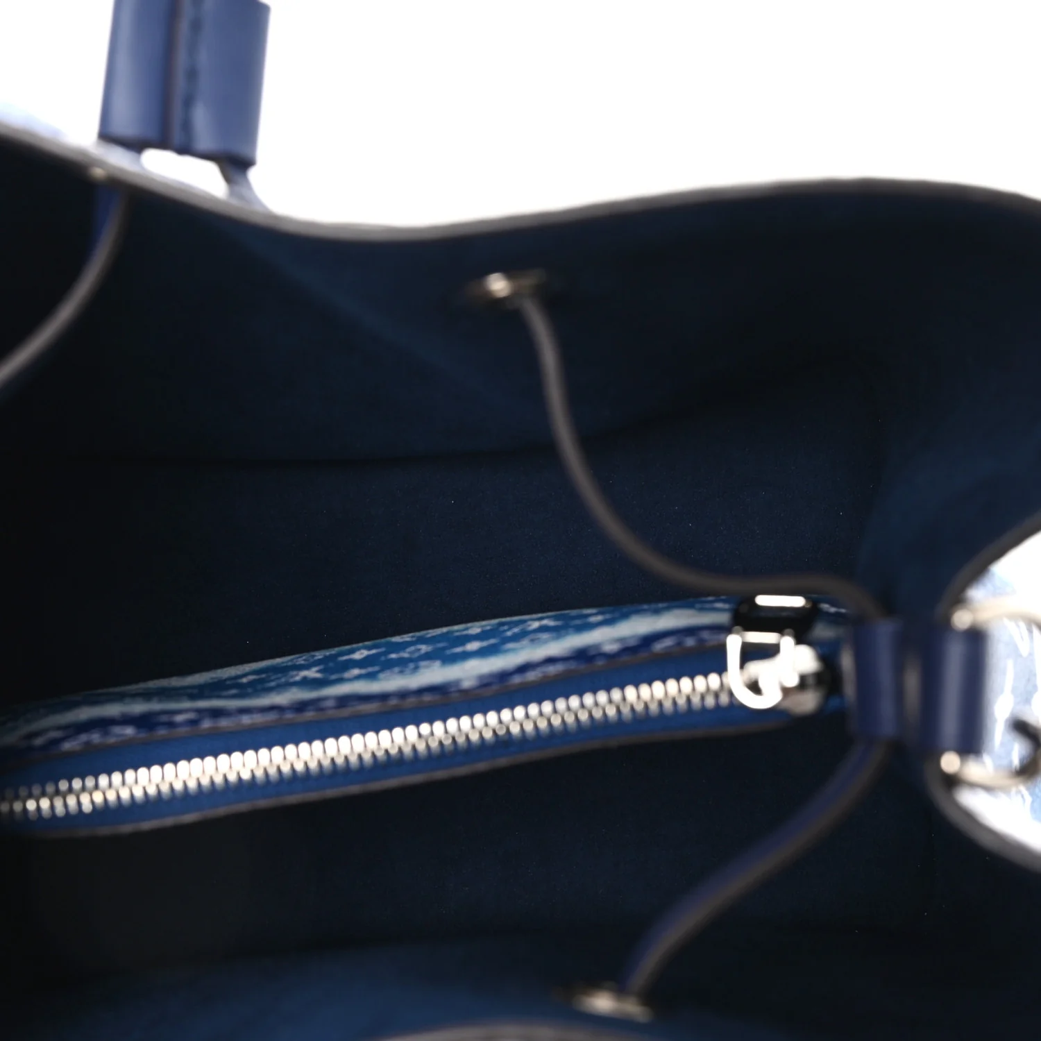 Monogram Escale Neonoe MM Blue - Image 5