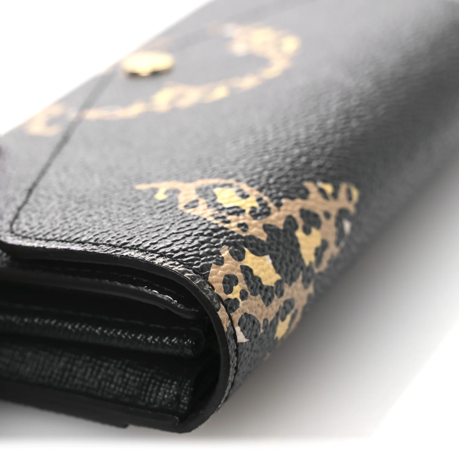 Monogram Giant Jungle Sarah Wallet Black - Image 8