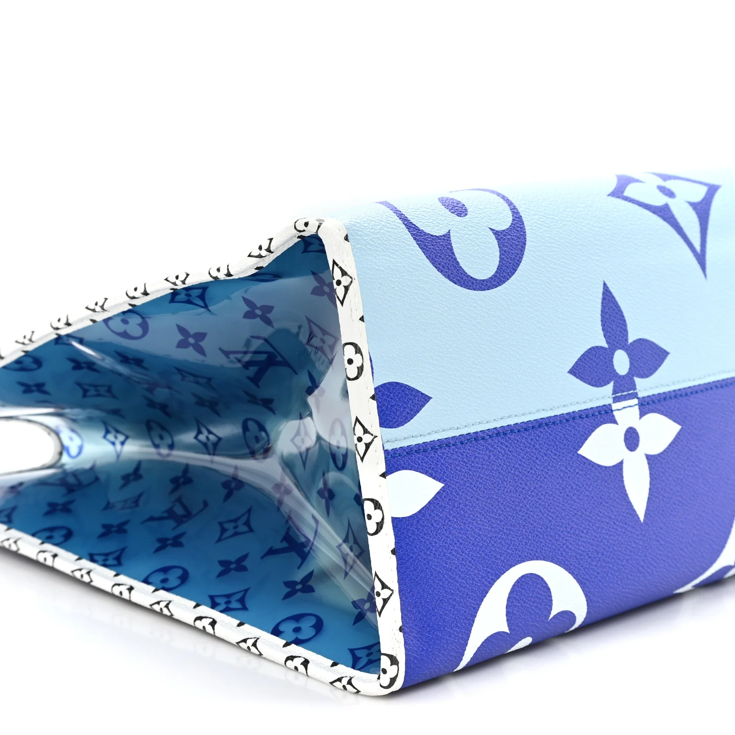 Monogram Giant Saint Barth Onthego Blue - Image 8