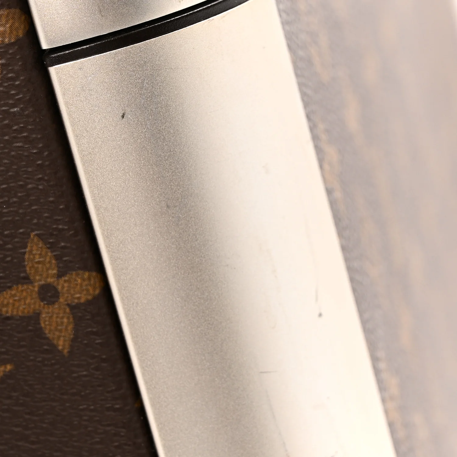 Monogram Horizon 55 - Image 11