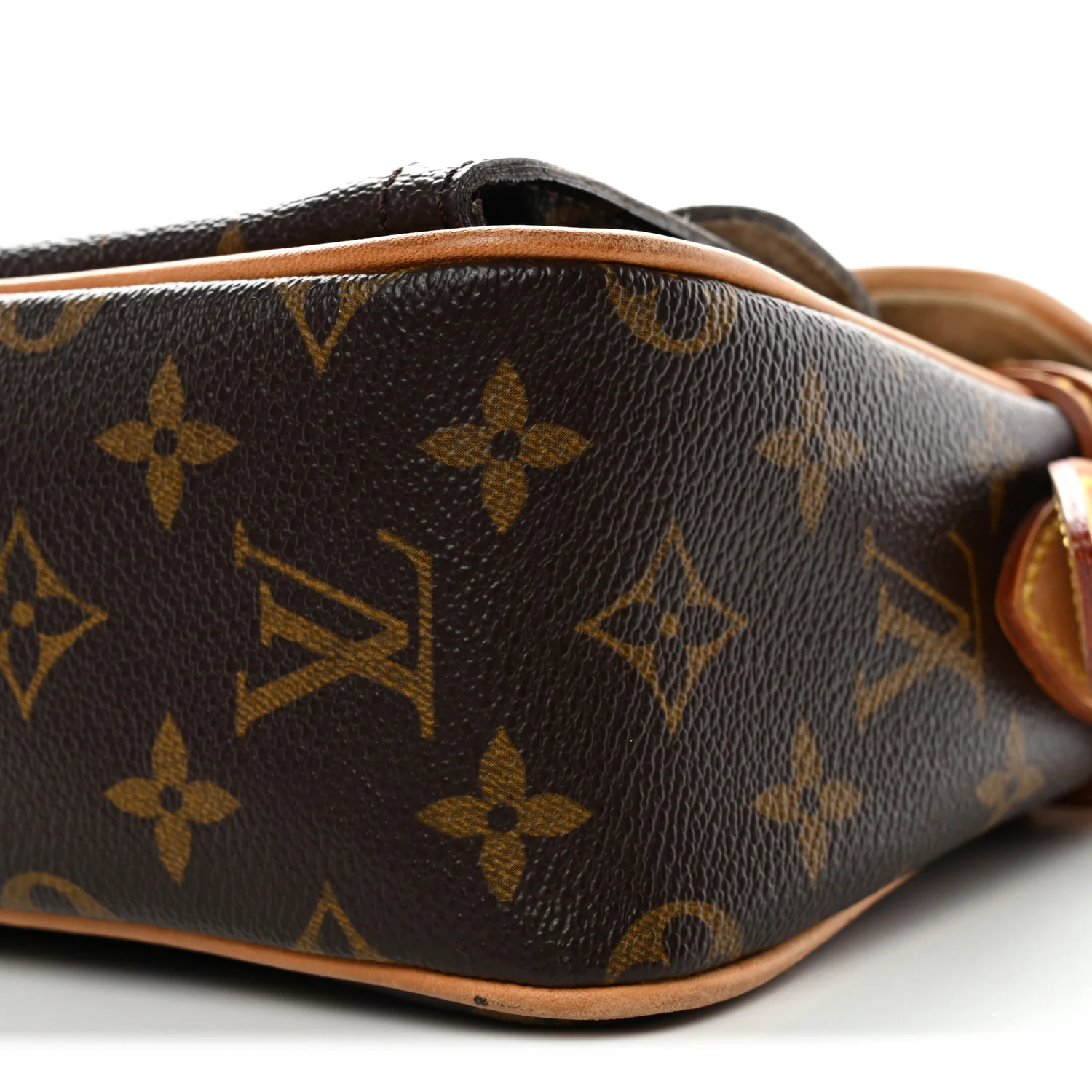 Monogram Hudson PM - Image 23