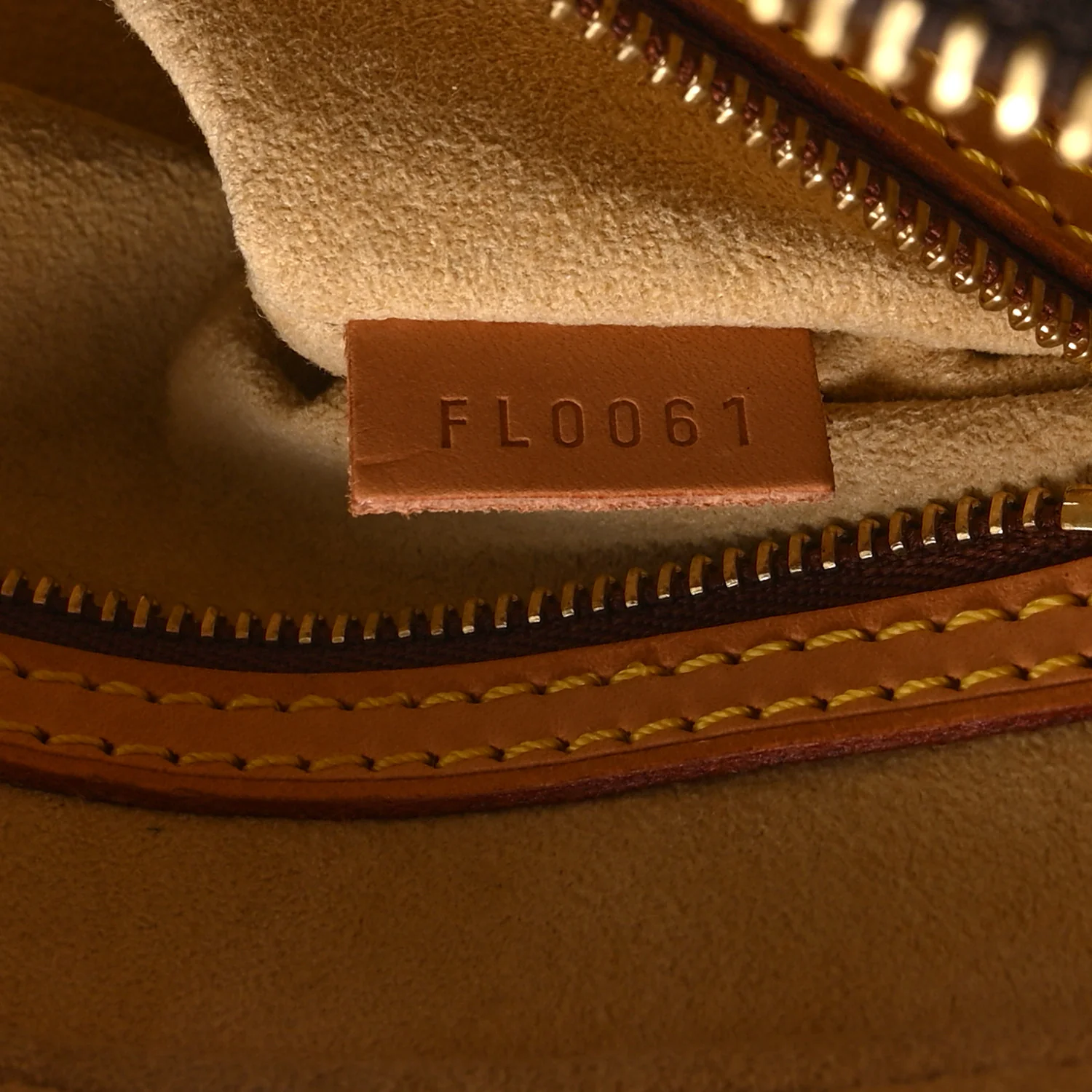 Monogram Looping MM - Image 7
