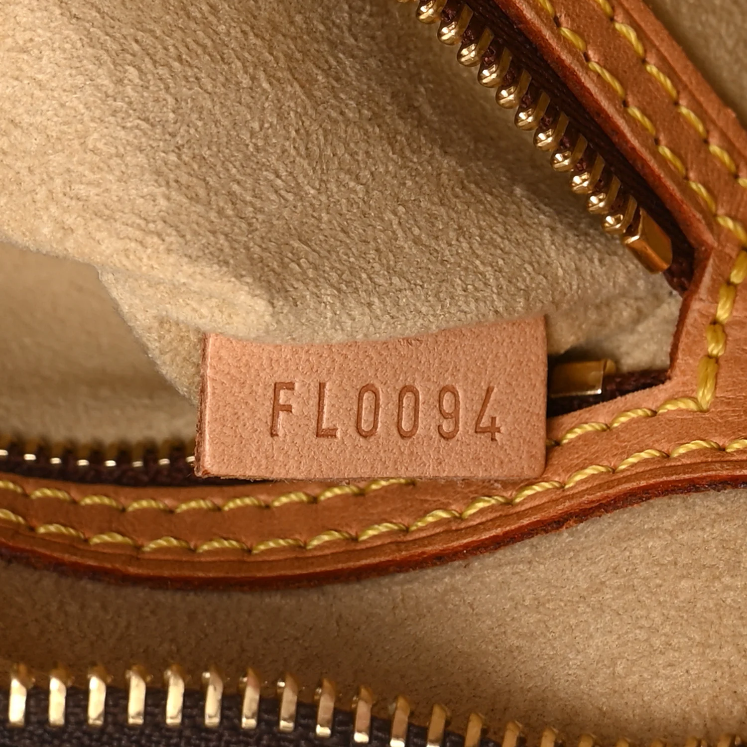 Monogram Looping MM - Image 7