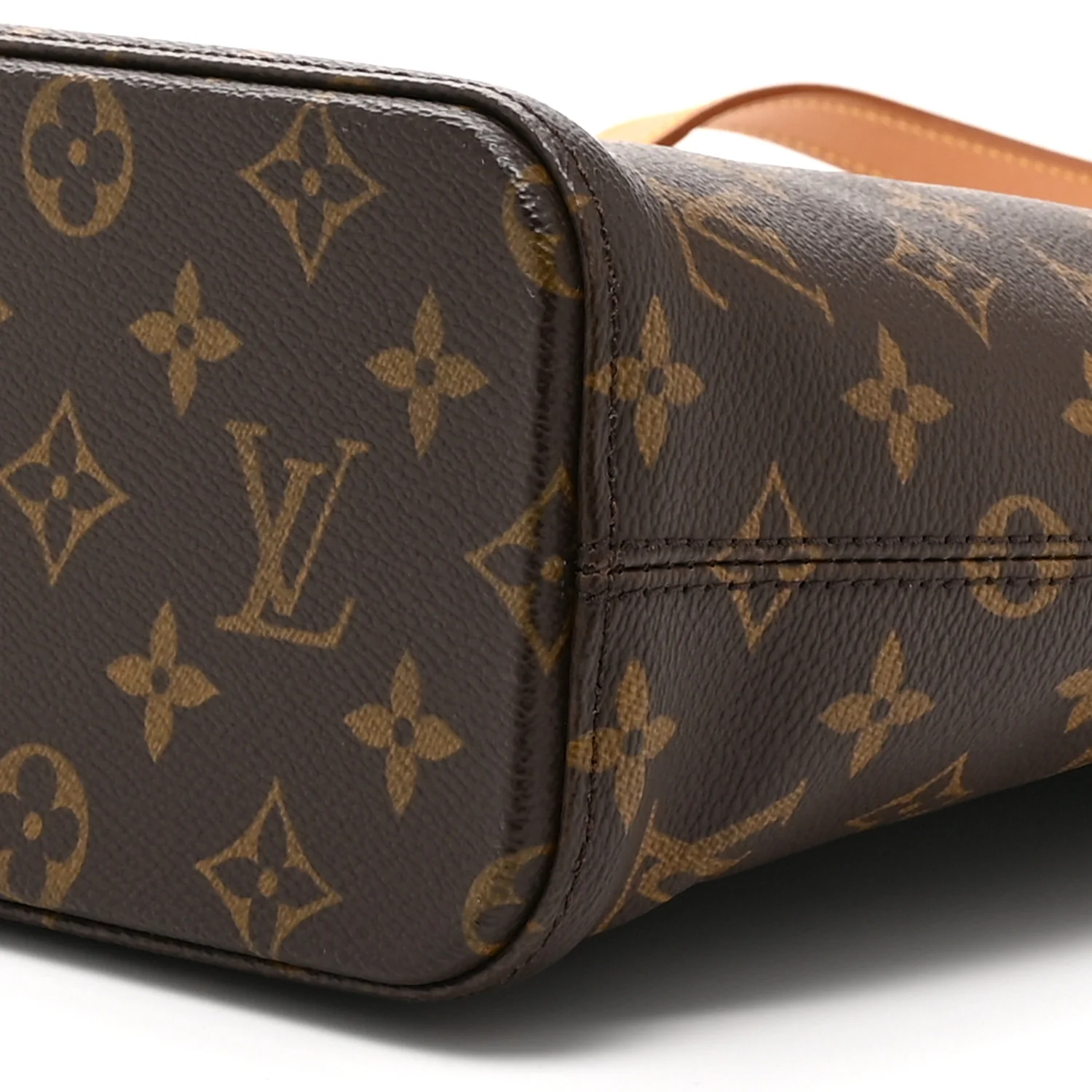 Monogram Luco - Image 10