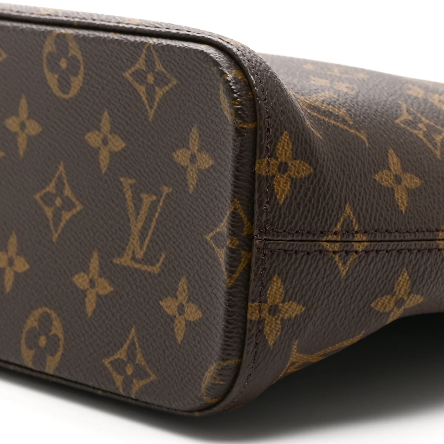 Monogram Luco - Image 10
