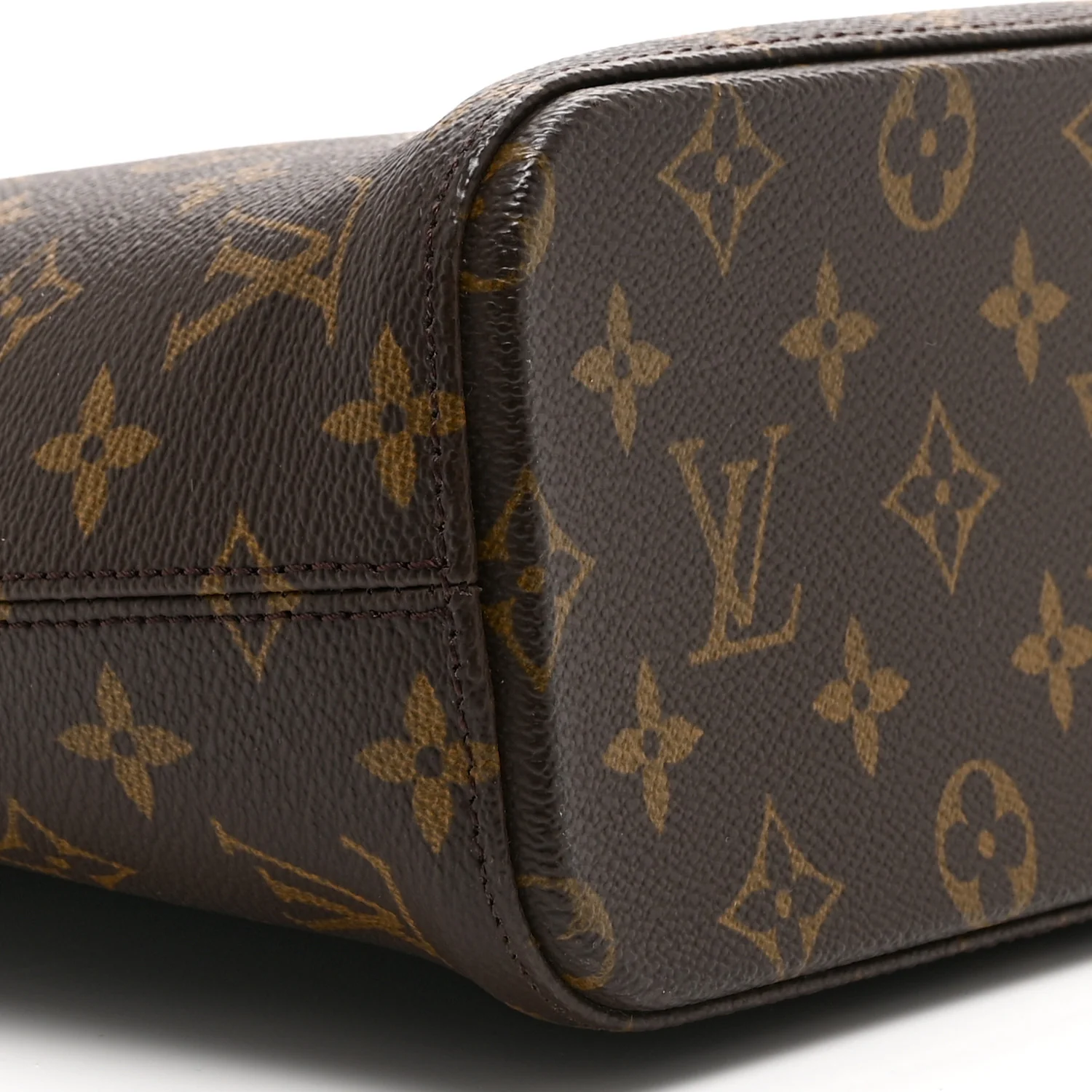 Monogram Luco - Image 9