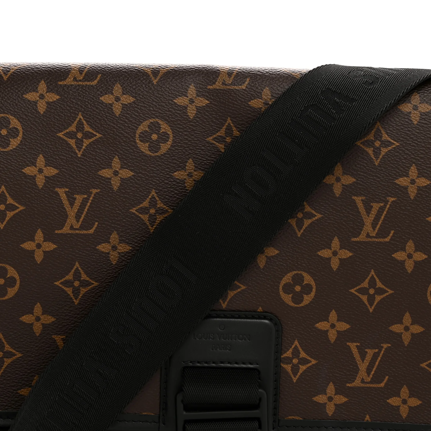 Monogram Macassar Archy Messenger GM - Image 7