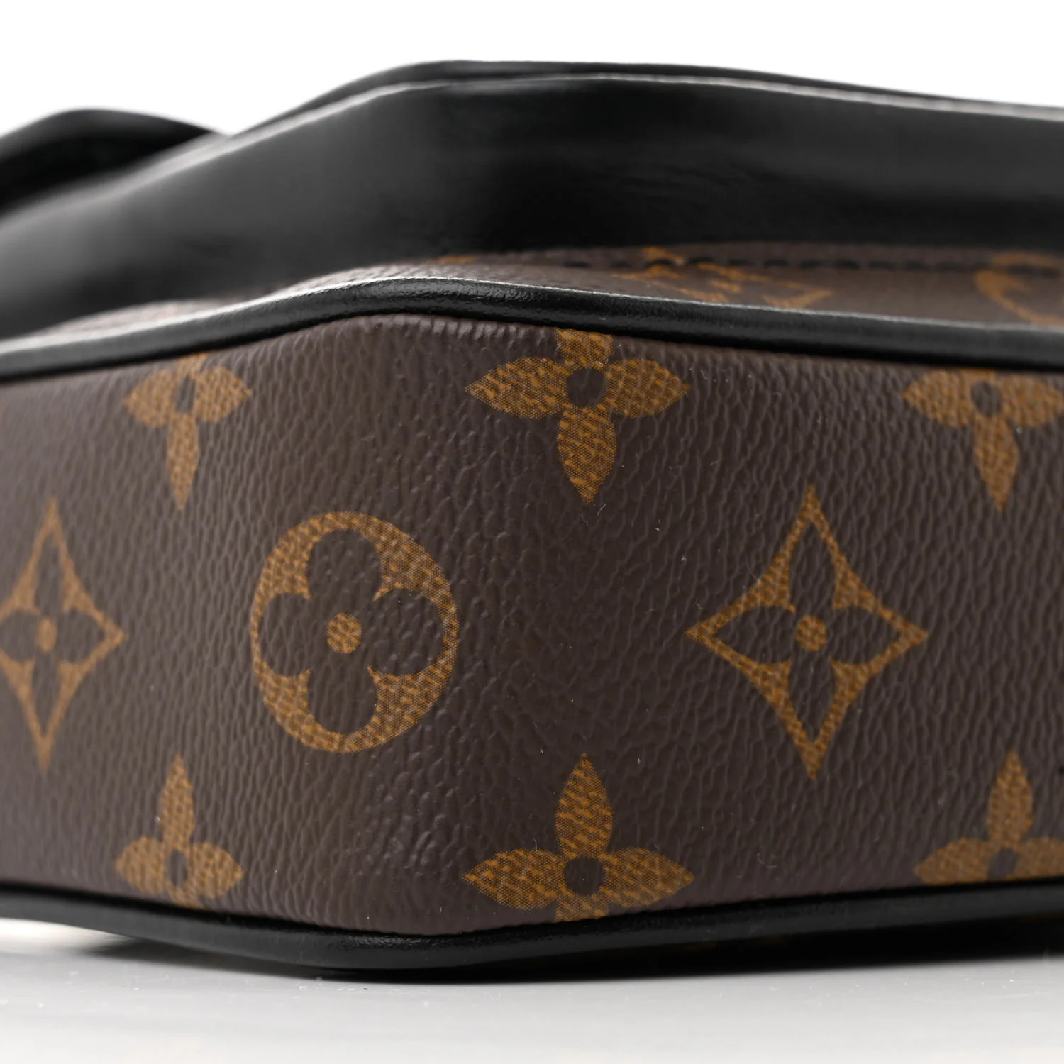 Monogram Macassar Christopher Wearable Wallet - Image 8