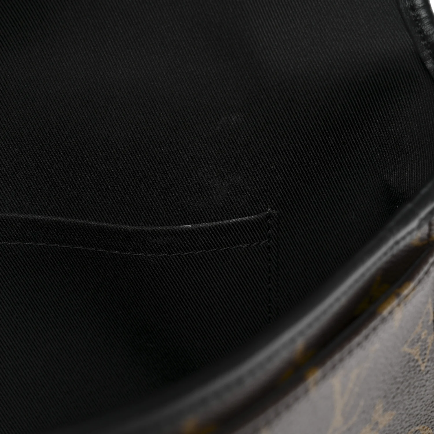 Monogram Macassar Magnetic Messenger - Image 10
