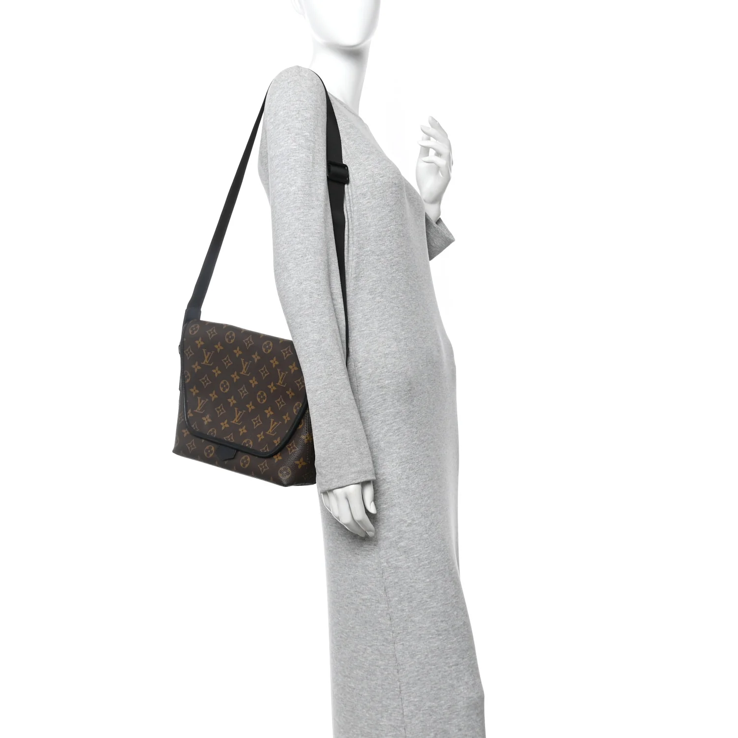 Monogram Macassar Magnetic Messenger - Image 2