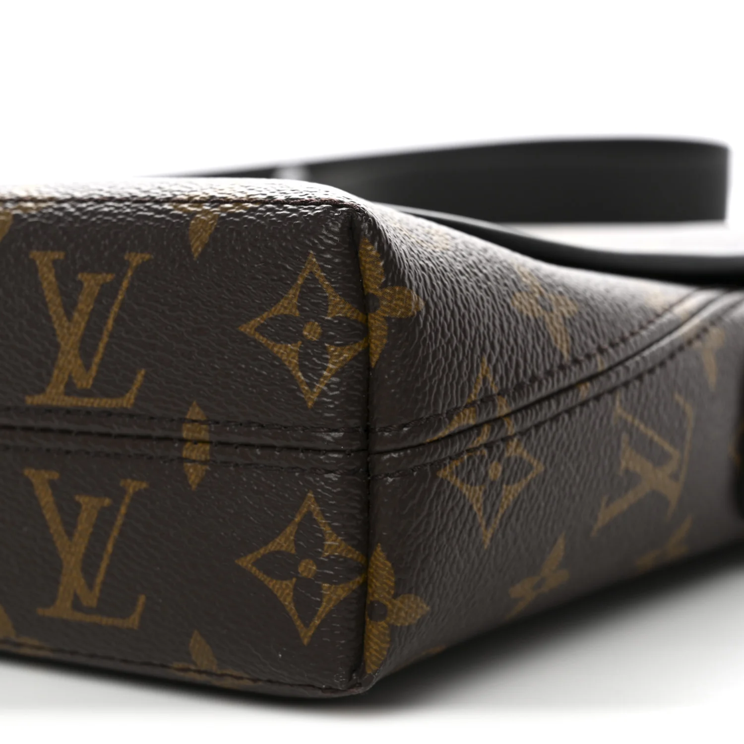 Monogram Macassar Magnetic Messenger - Image 9