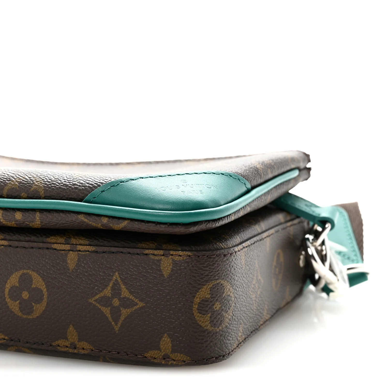 Monogram Macassar Trio Messenger Borneo Green - Image 9