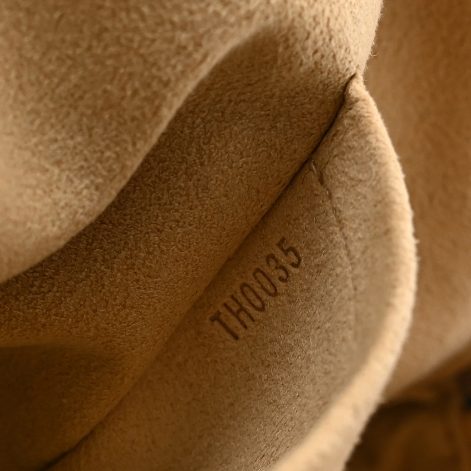 Monogram Manhattan PM - Image 7