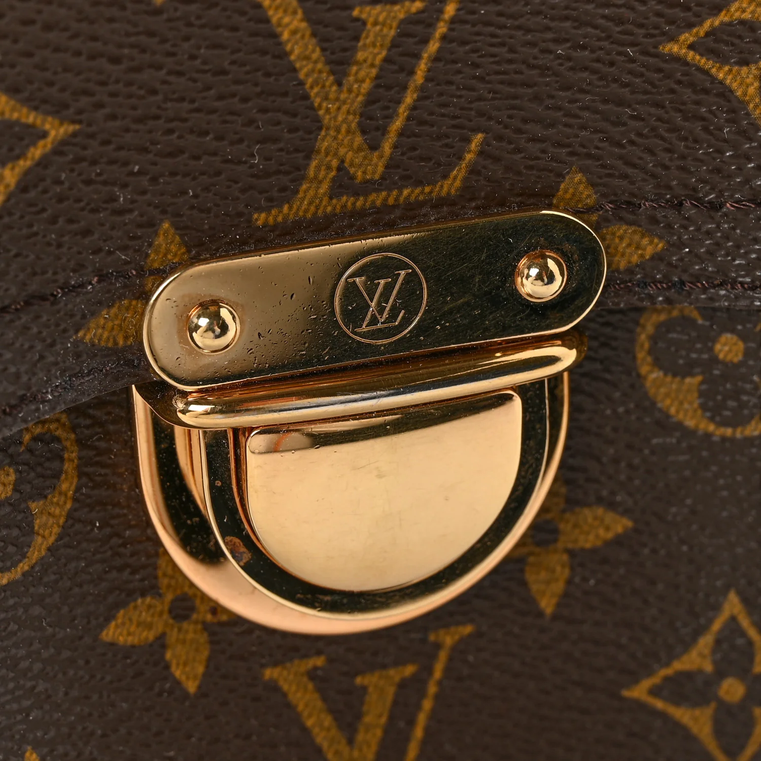 Monogram Manhattan PM - Image 11