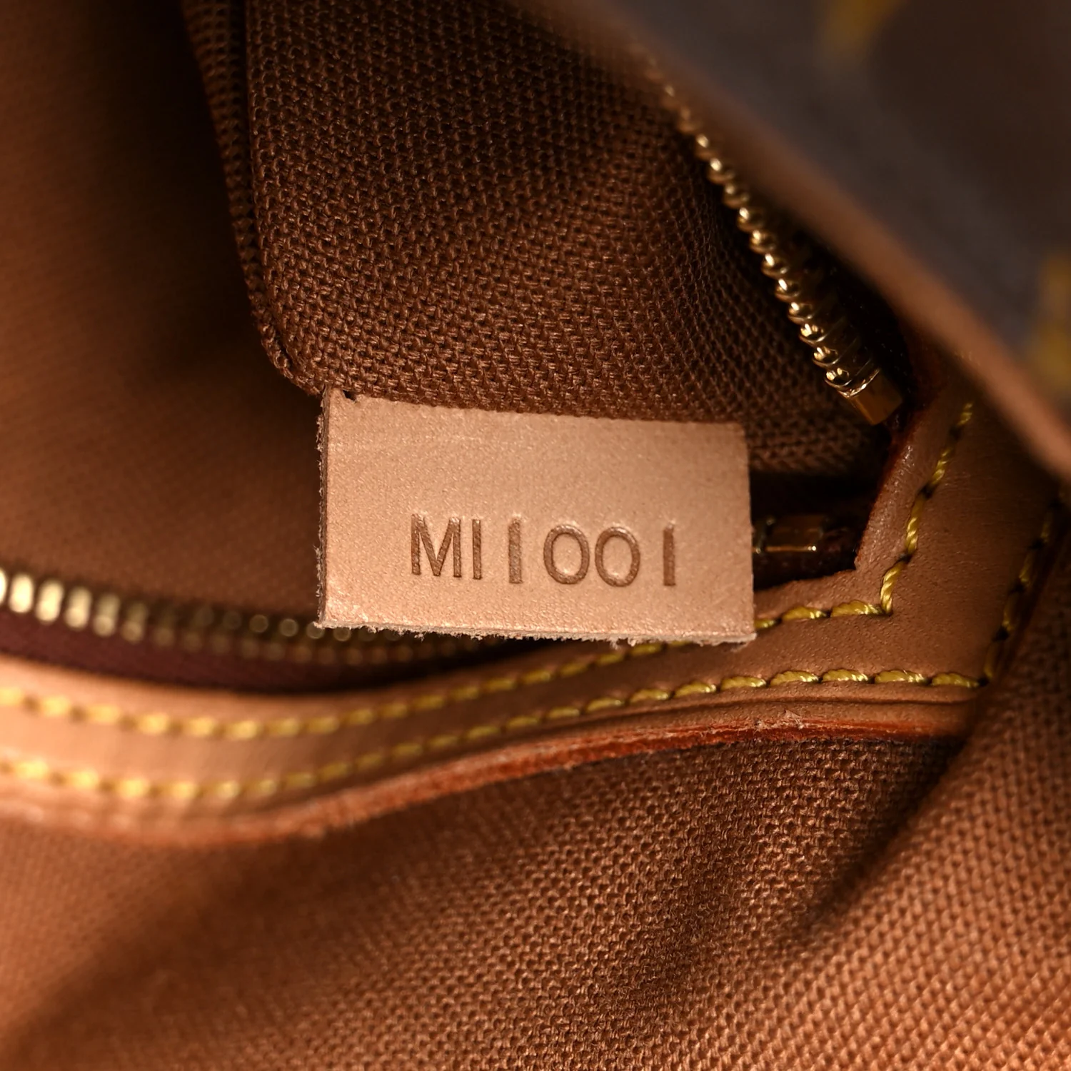 Monogram Mini Looping - Image 7