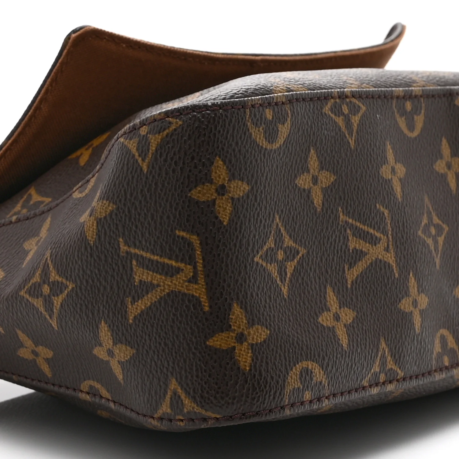 Monogram Mini Looping - Image 9