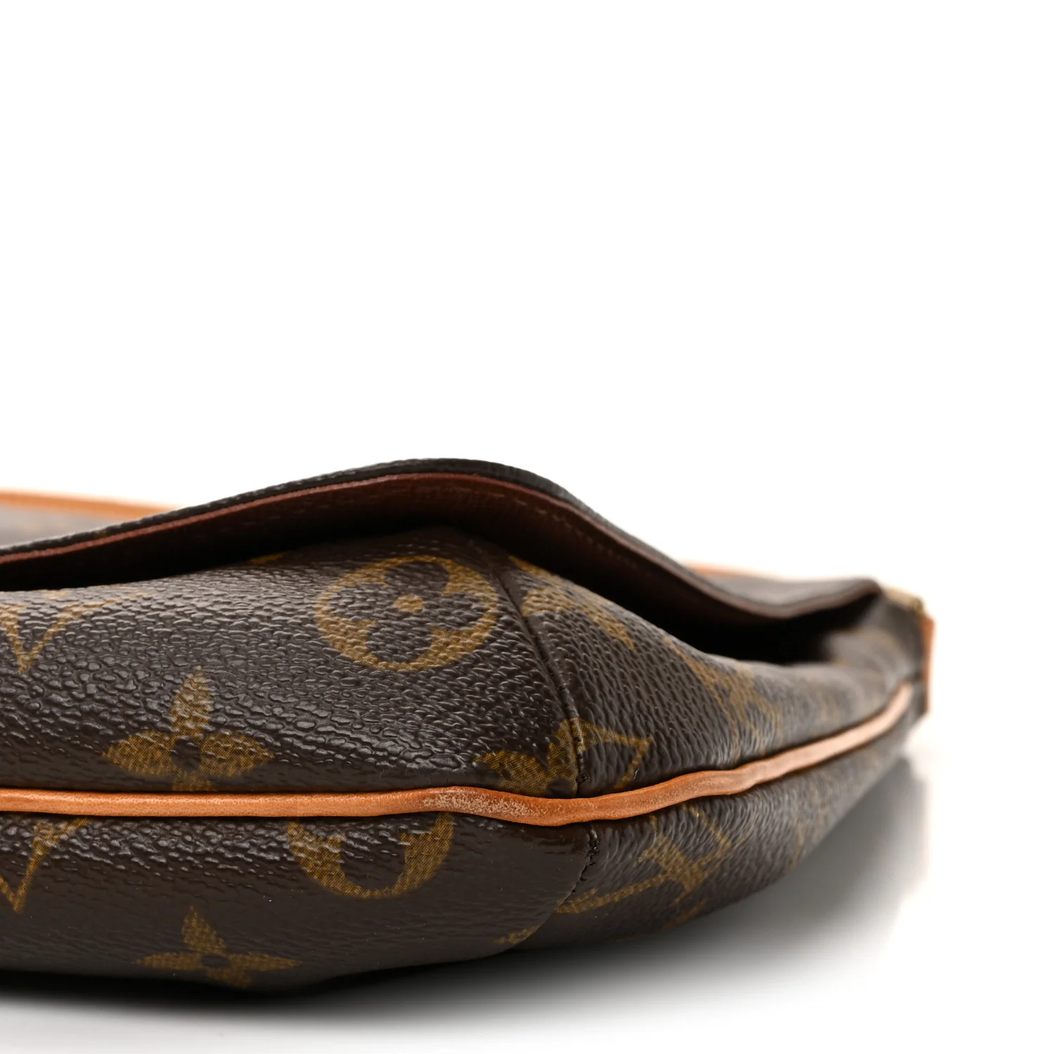 Monogram Musette Salsa - Image 8