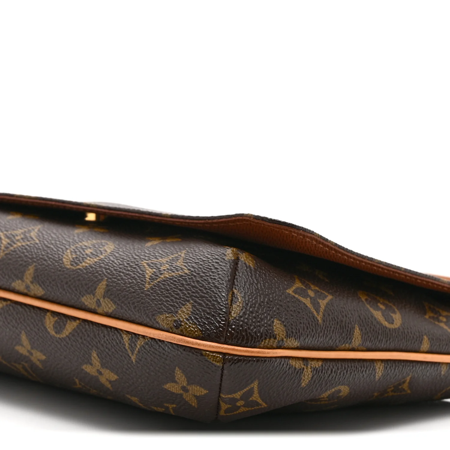 Monogram Musette Tango - Image 10