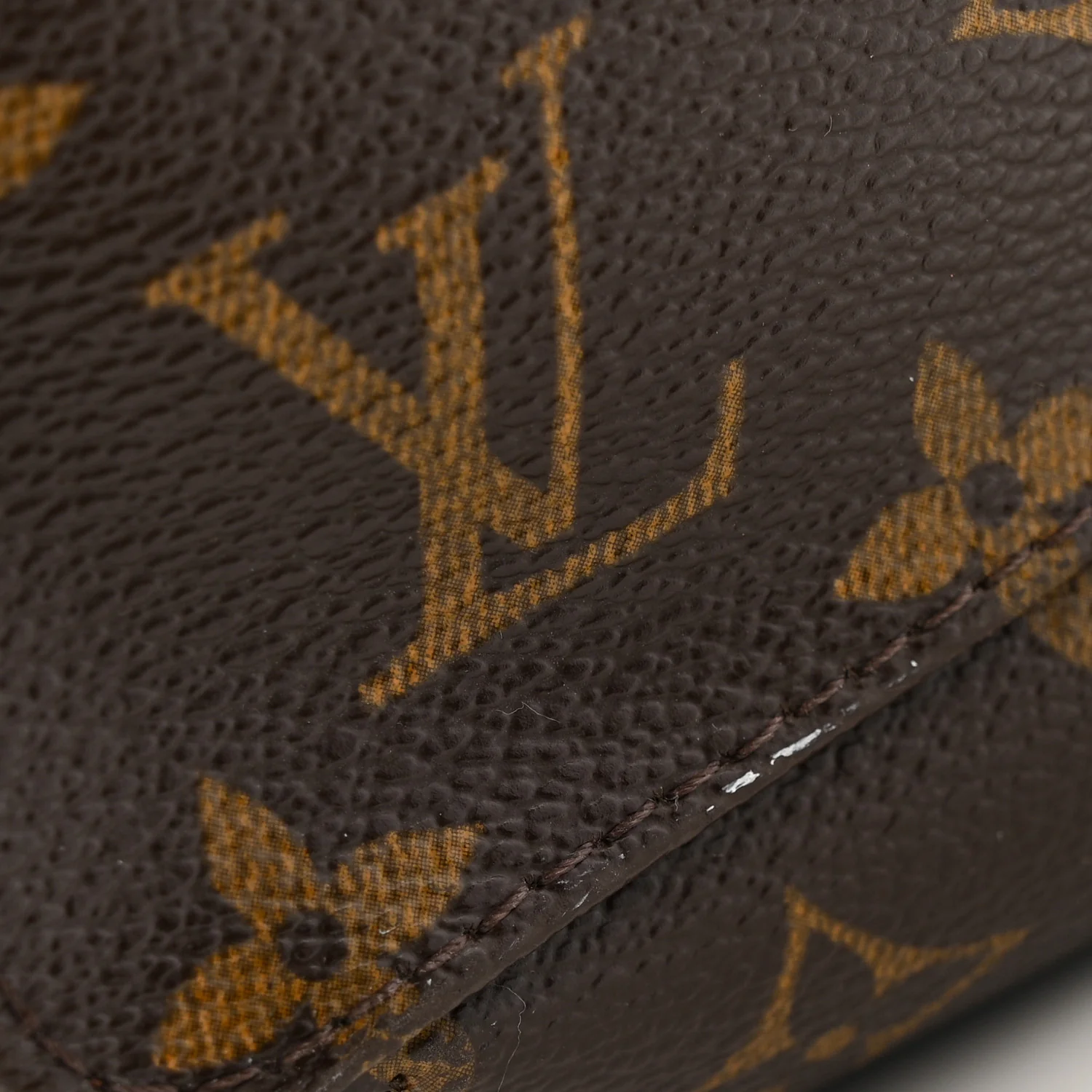 Monogram Musette Tango - Image 12
