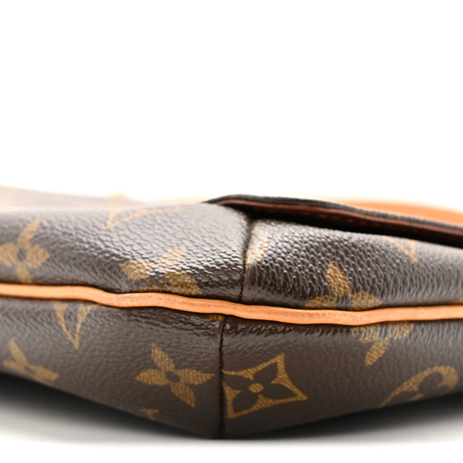 Monogram Musette Tango - Image 9