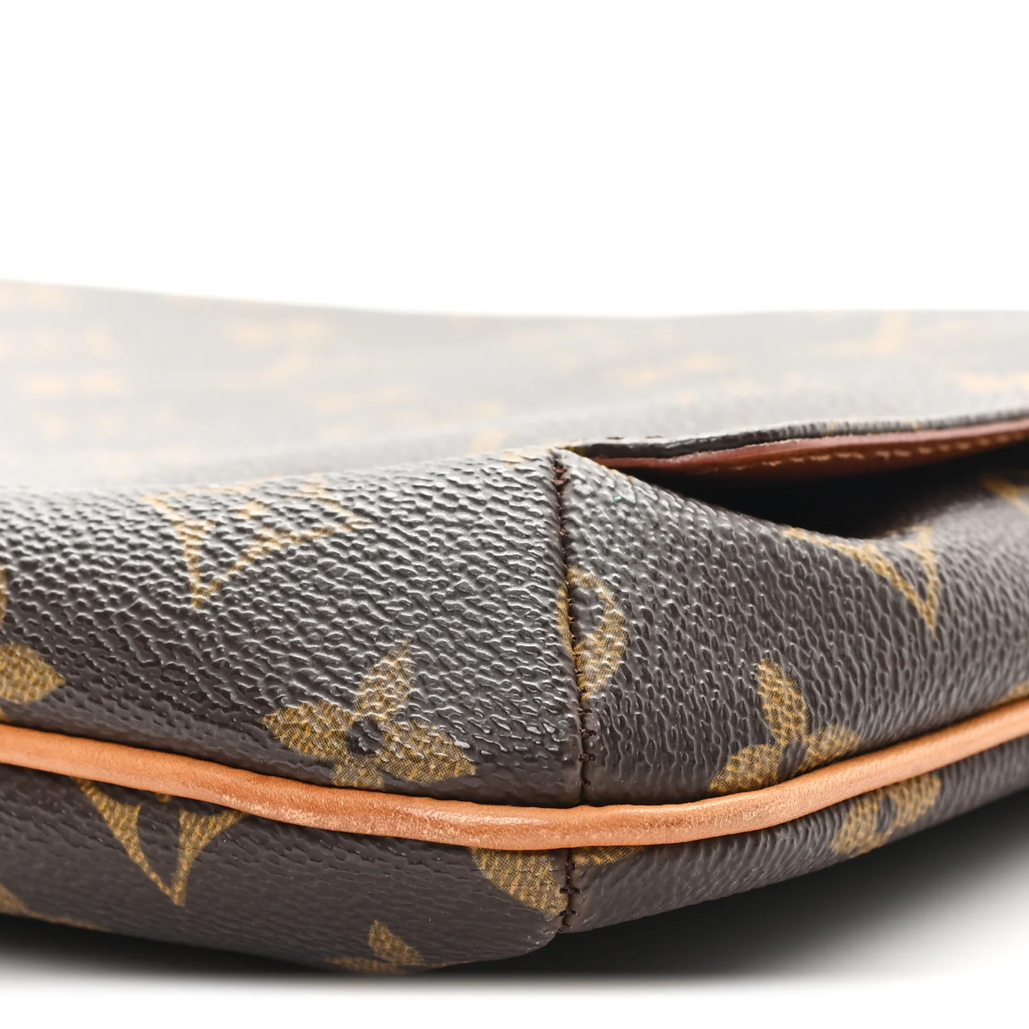 Monogram Musette Tango - Image 9