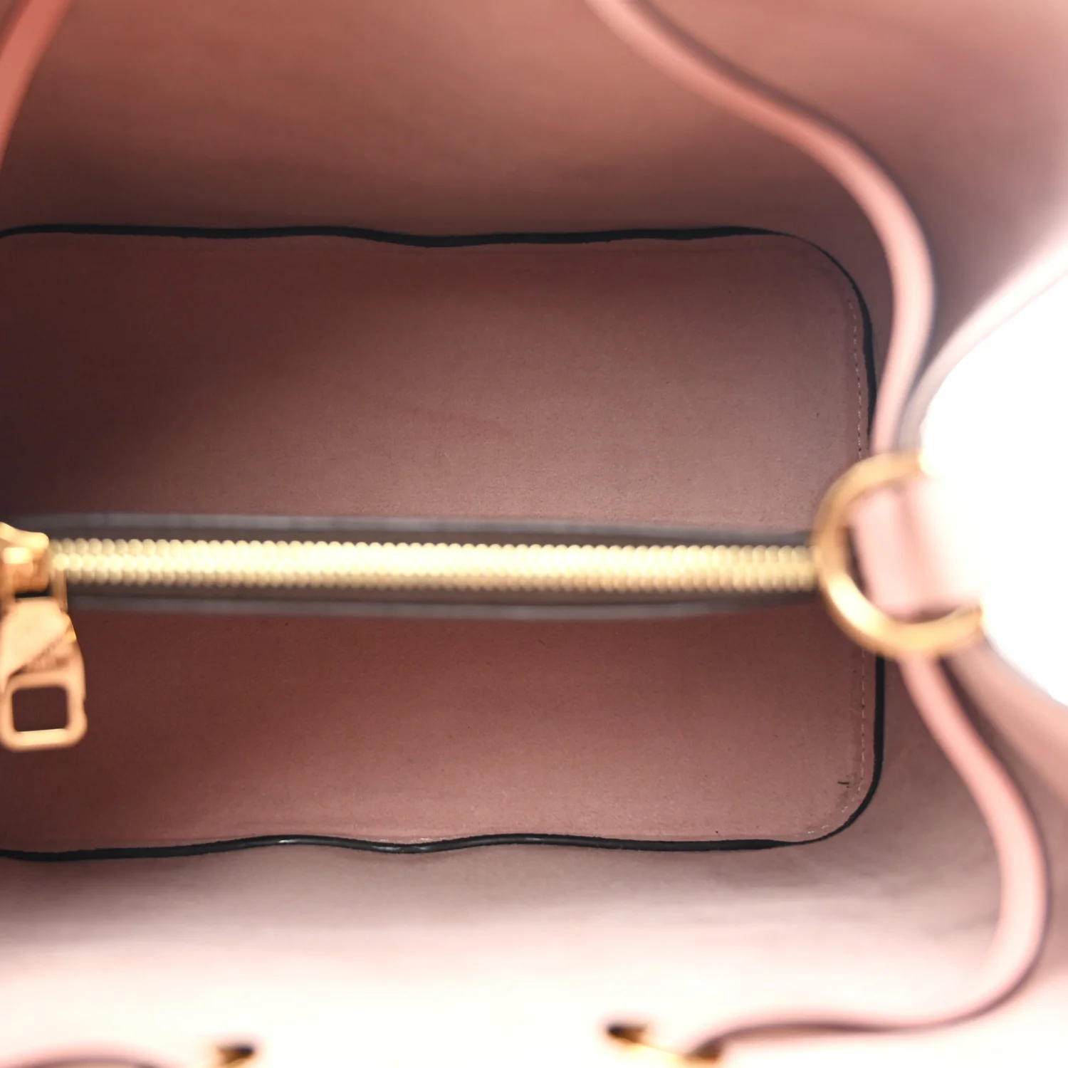 Monogram Neonoe MM Rose Poudre - Image 8