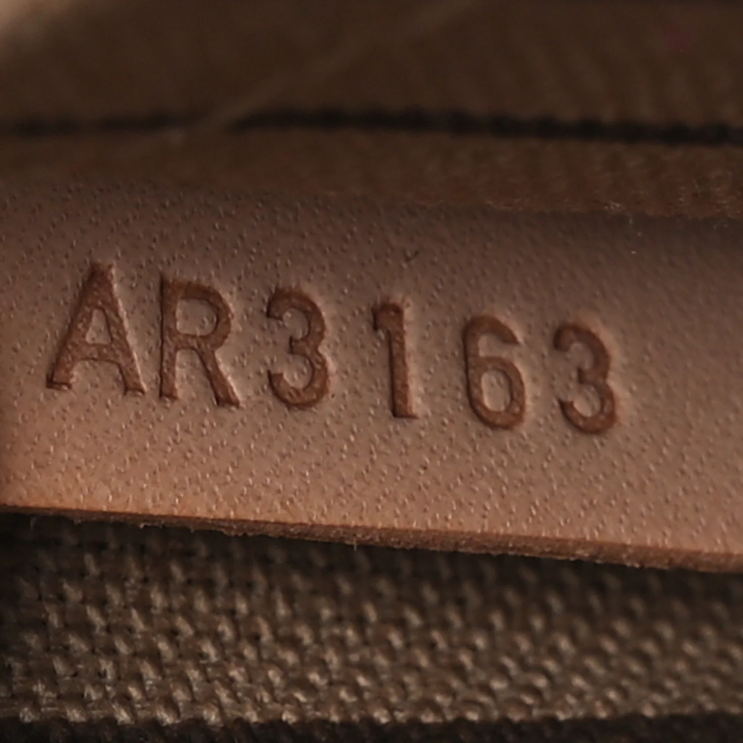Monogram Neverfull PM Pochette - Image 7