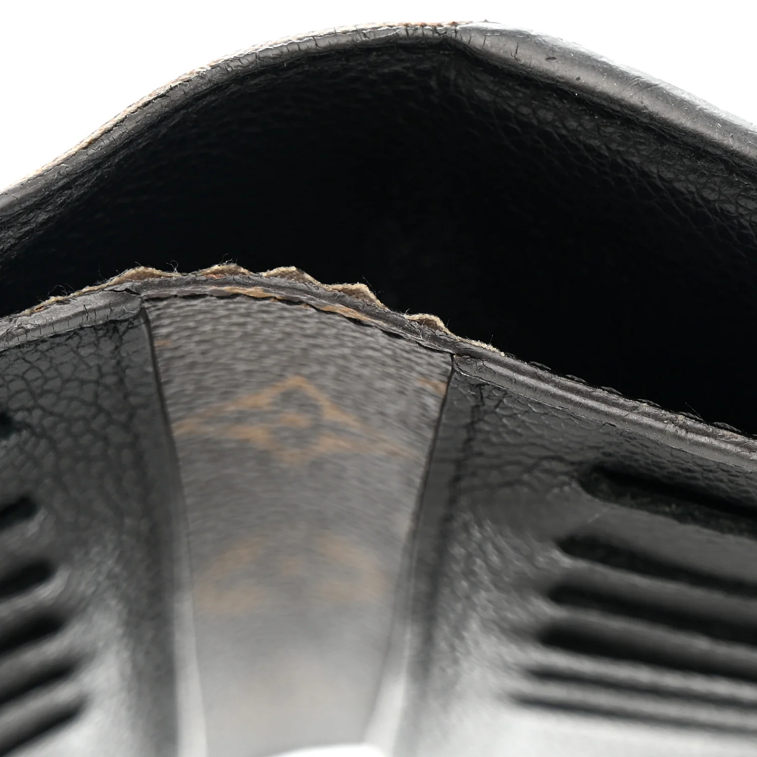 Monogram Pallas Compact Wallet Black - Image 9