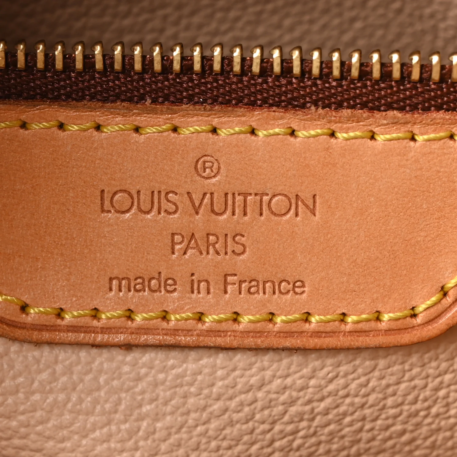 Monogram Petit Bucket 23 - Image 6