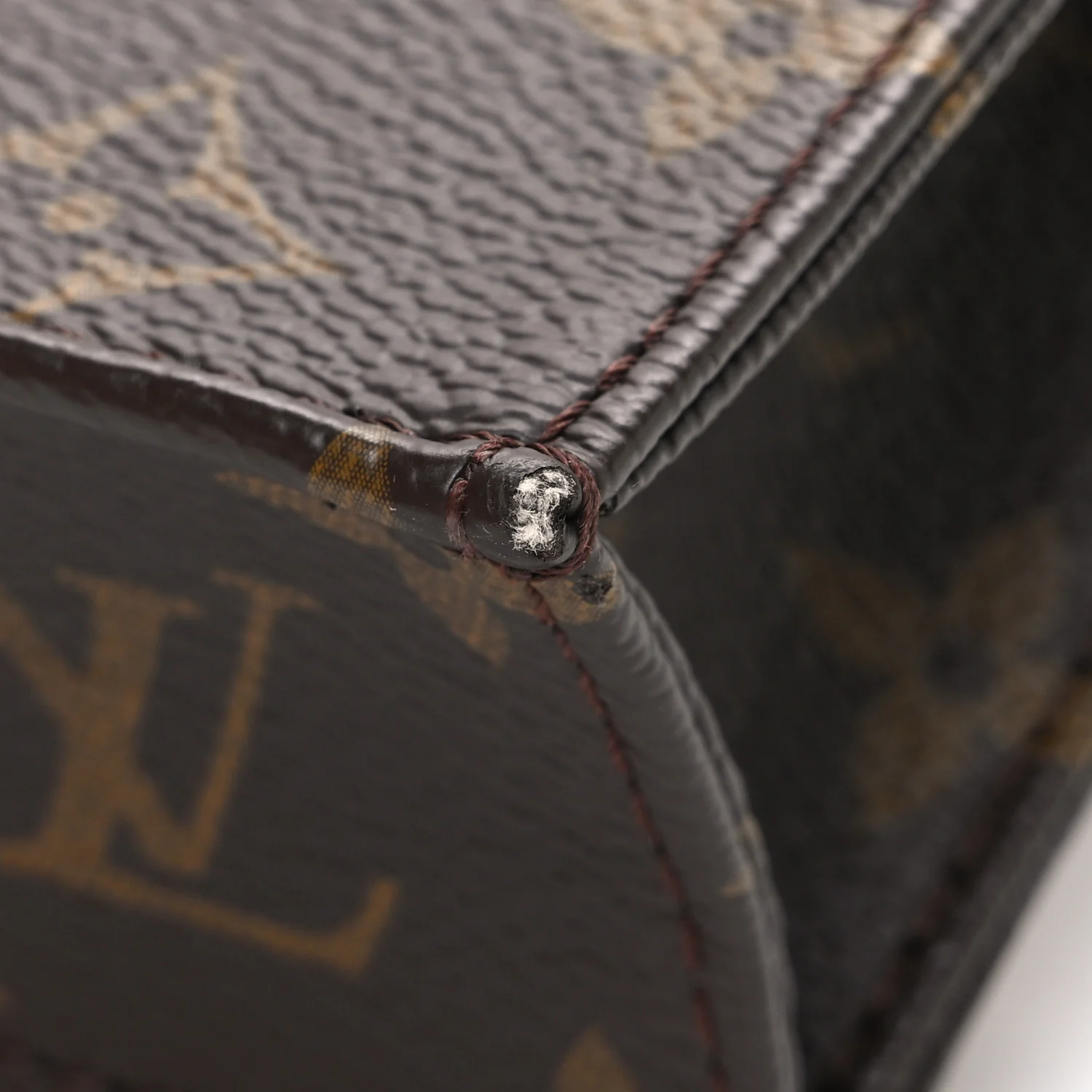 Monogram Petit Sac Plat - Image 11