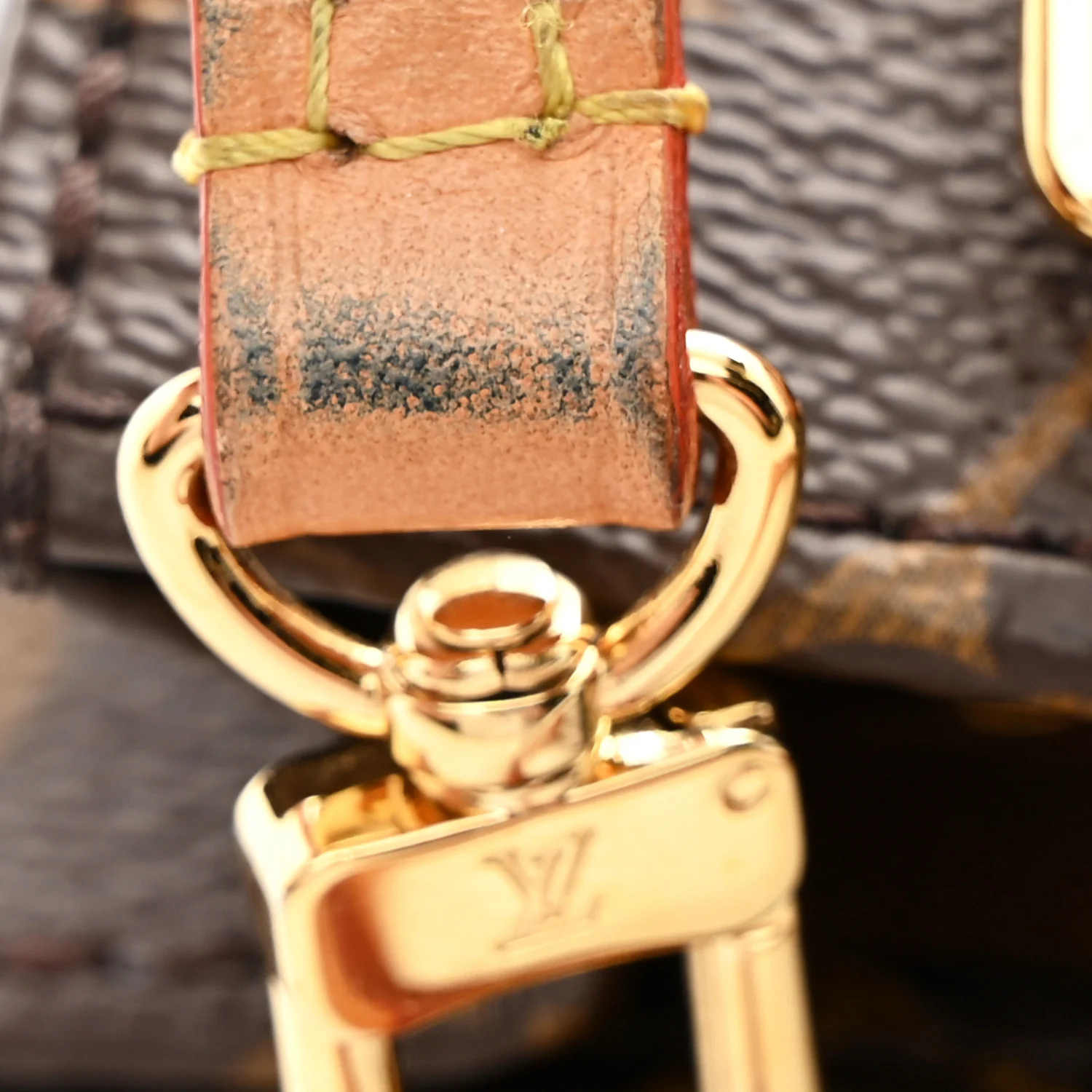 Monogram Petit Sac Plat - Image 12