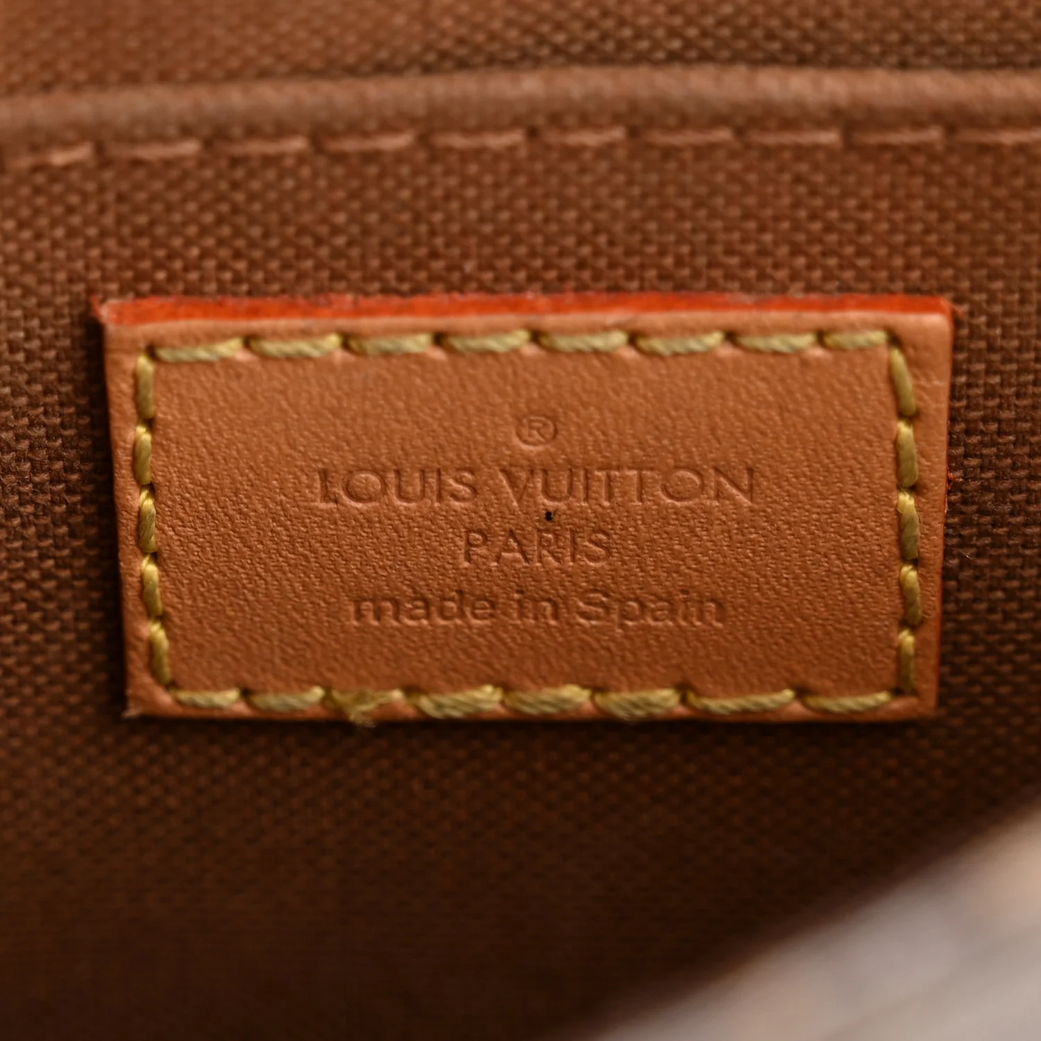 Monogram Petit Sac Plat - Image 6
