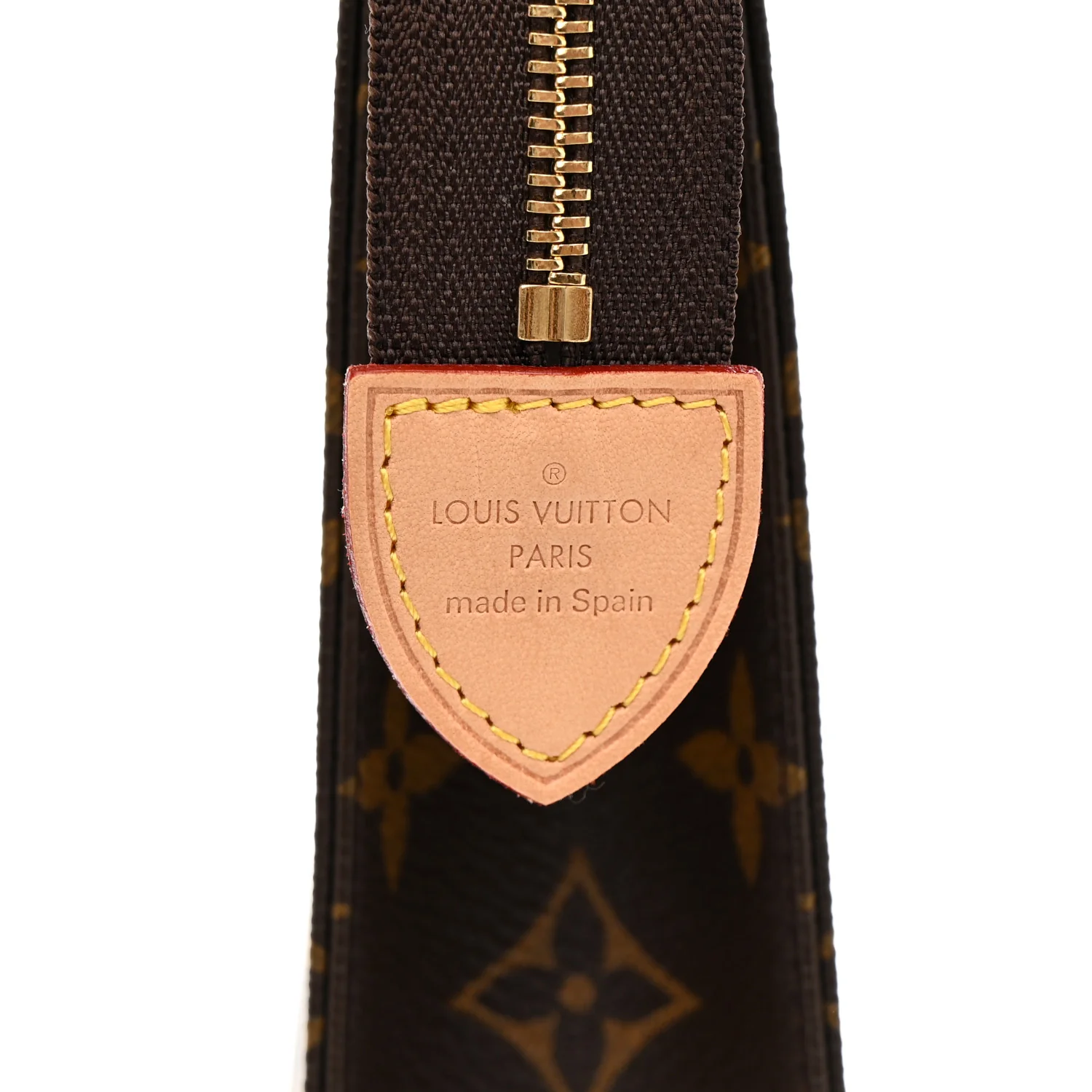 Monogram Poche Toilette 26 - Image 6